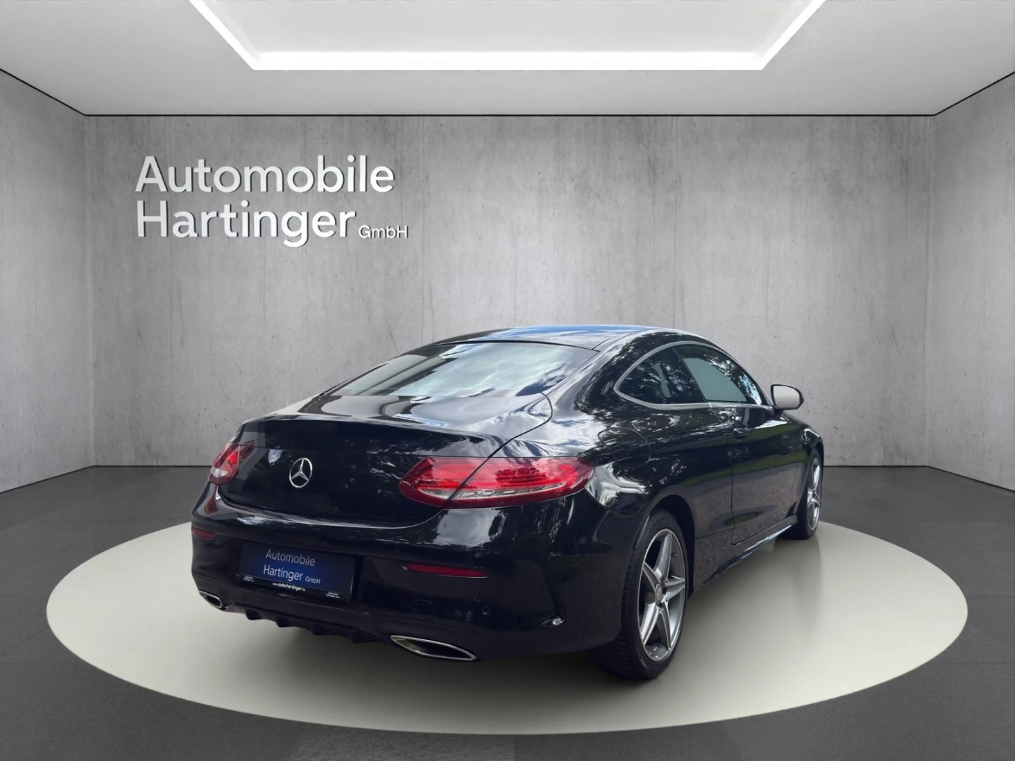 Mercedes-Benz C 180 Coupe Navi LED Mehrzonenklima Fahrerprofil — photo 6