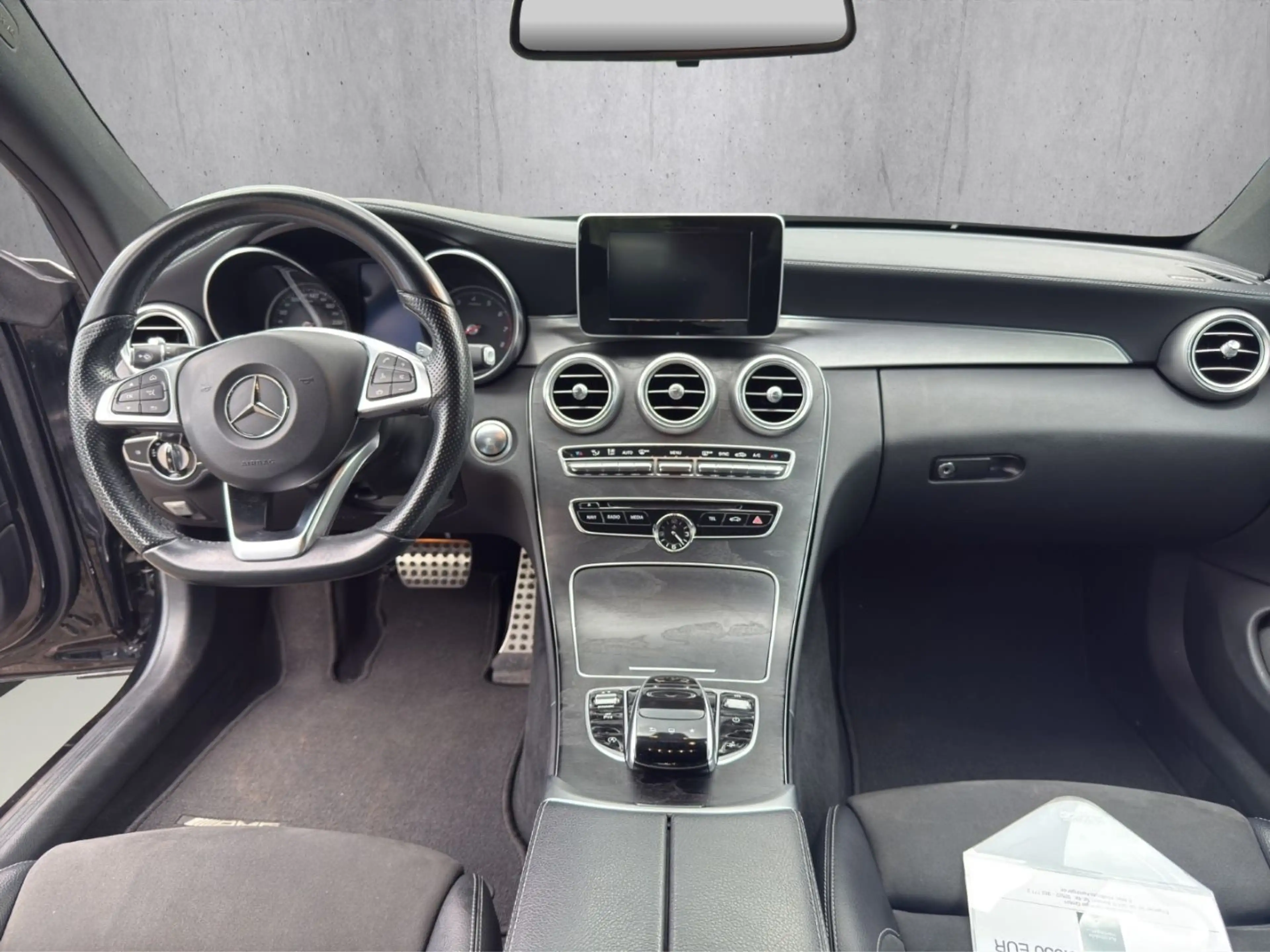 Mercedes-Benz C 180 Coupe Navi LED Mehrzonenklima Fahrerprofil — photo 14