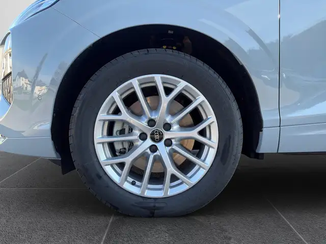 Audi Q3 TFSI quattro 150 kW  intense Ansicht 18