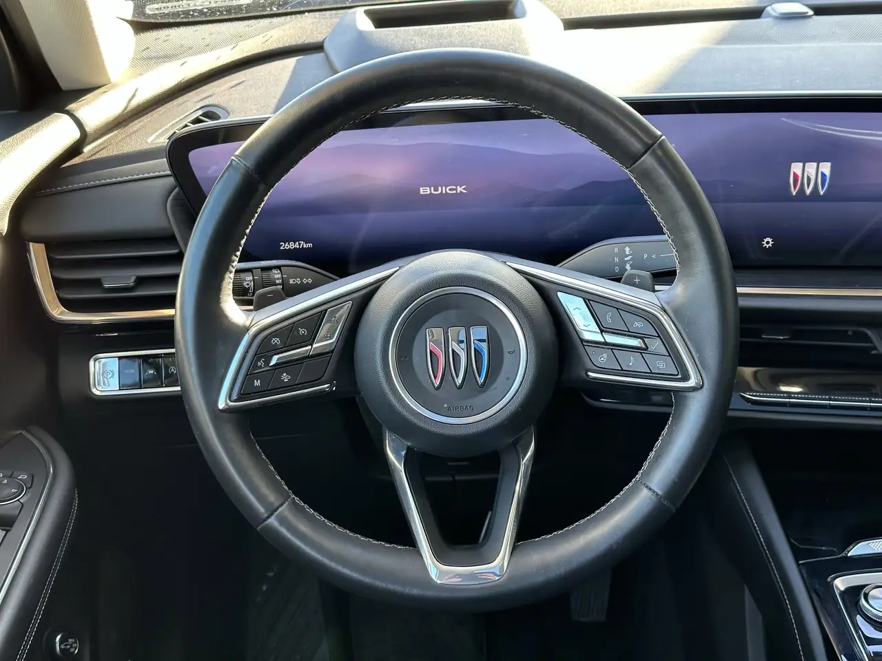 Buick Envision снимка Buick Envision
