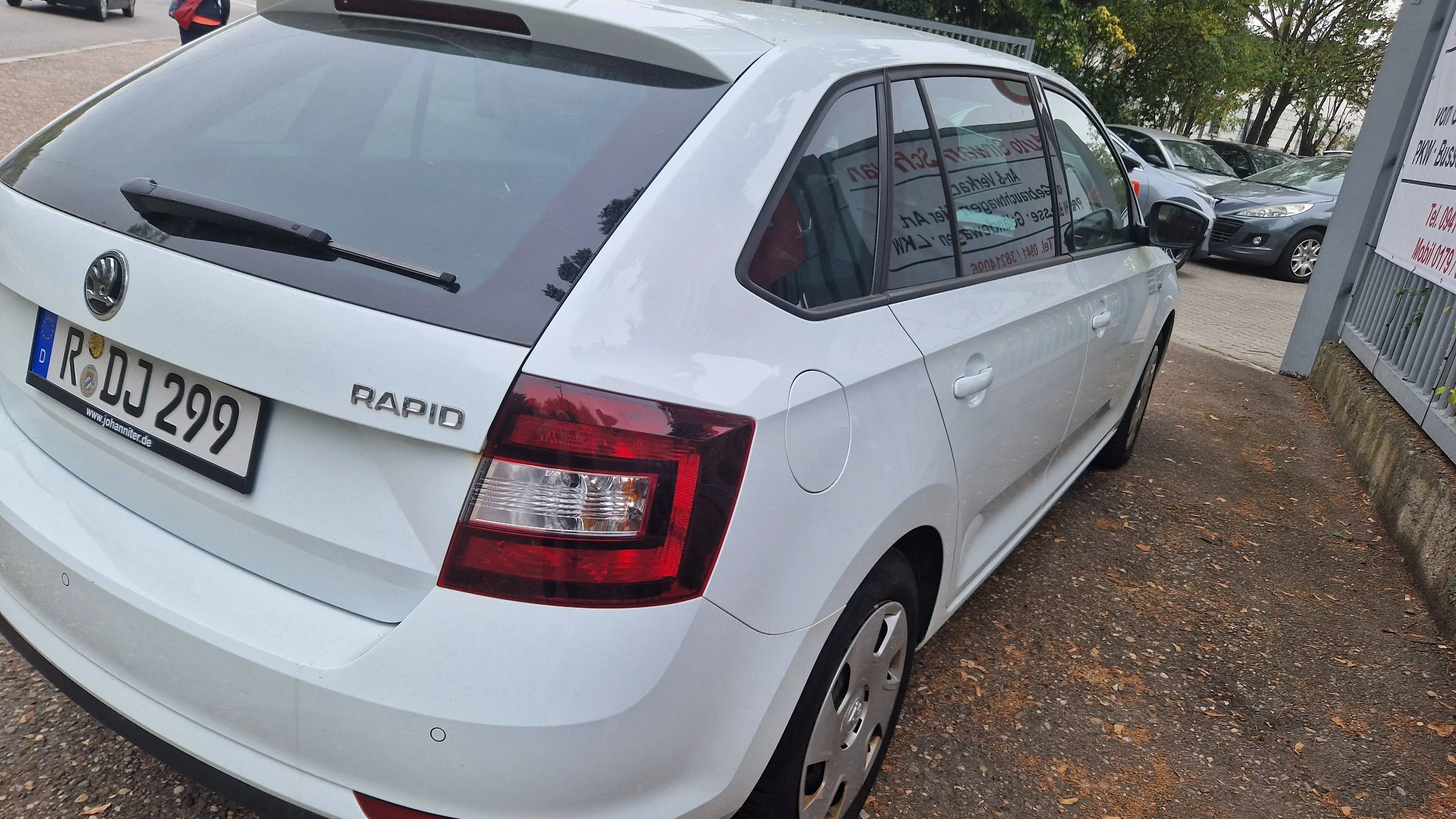 Skoda Rapid/Spaceback Skoda Rapid Drive Garagenwagen — photo 4