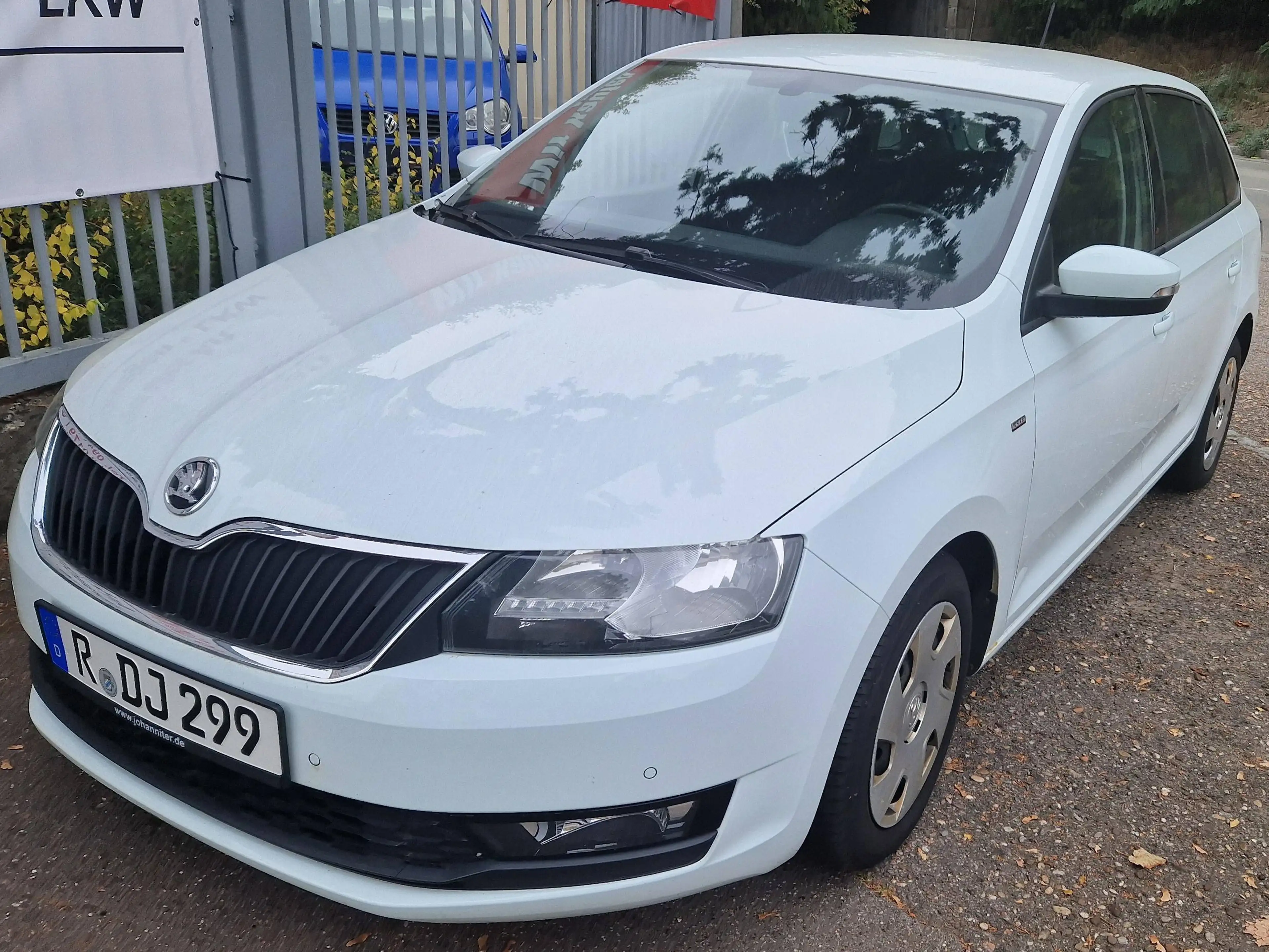 Skoda Rapid/Spaceback Skoda Rapid Drive Garagenwagen — photo 3