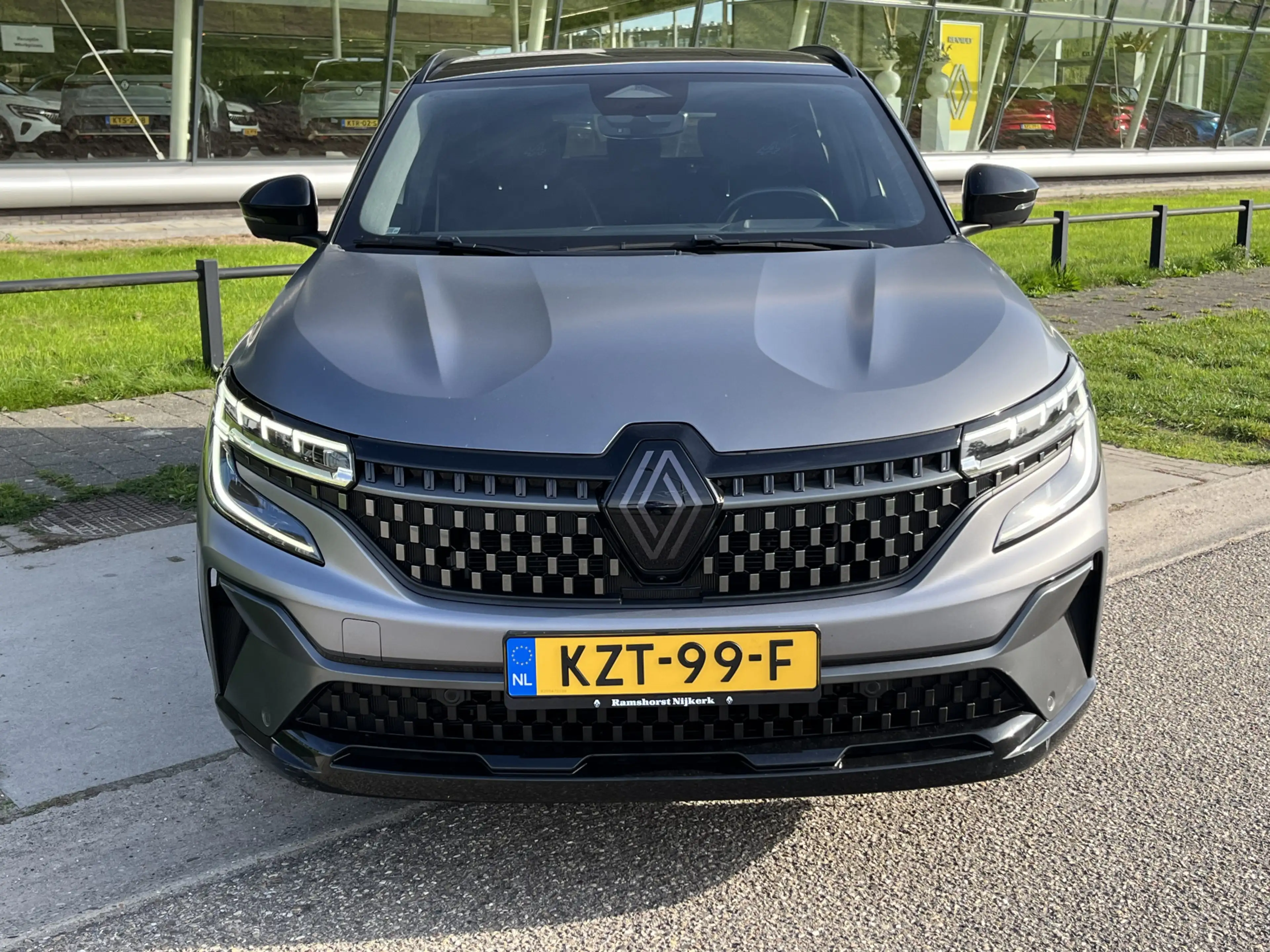 Renault Austral 1.2 E-Tech full hybrid 200PK iconic esprit Alpine — photo 10