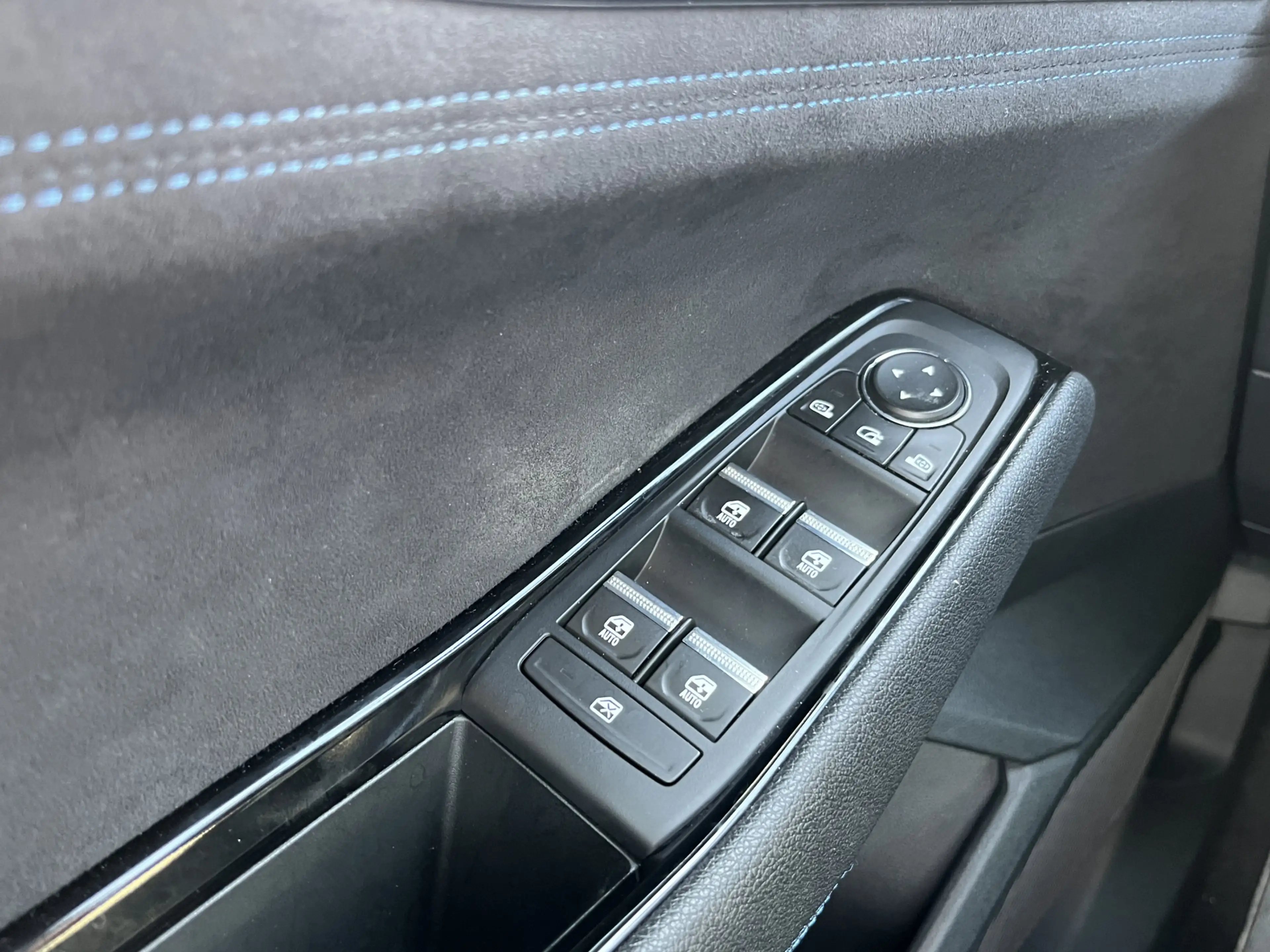 Renault Austral 1.2 E-Tech full hybrid 200PK iconic esprit Alpine — photo 34