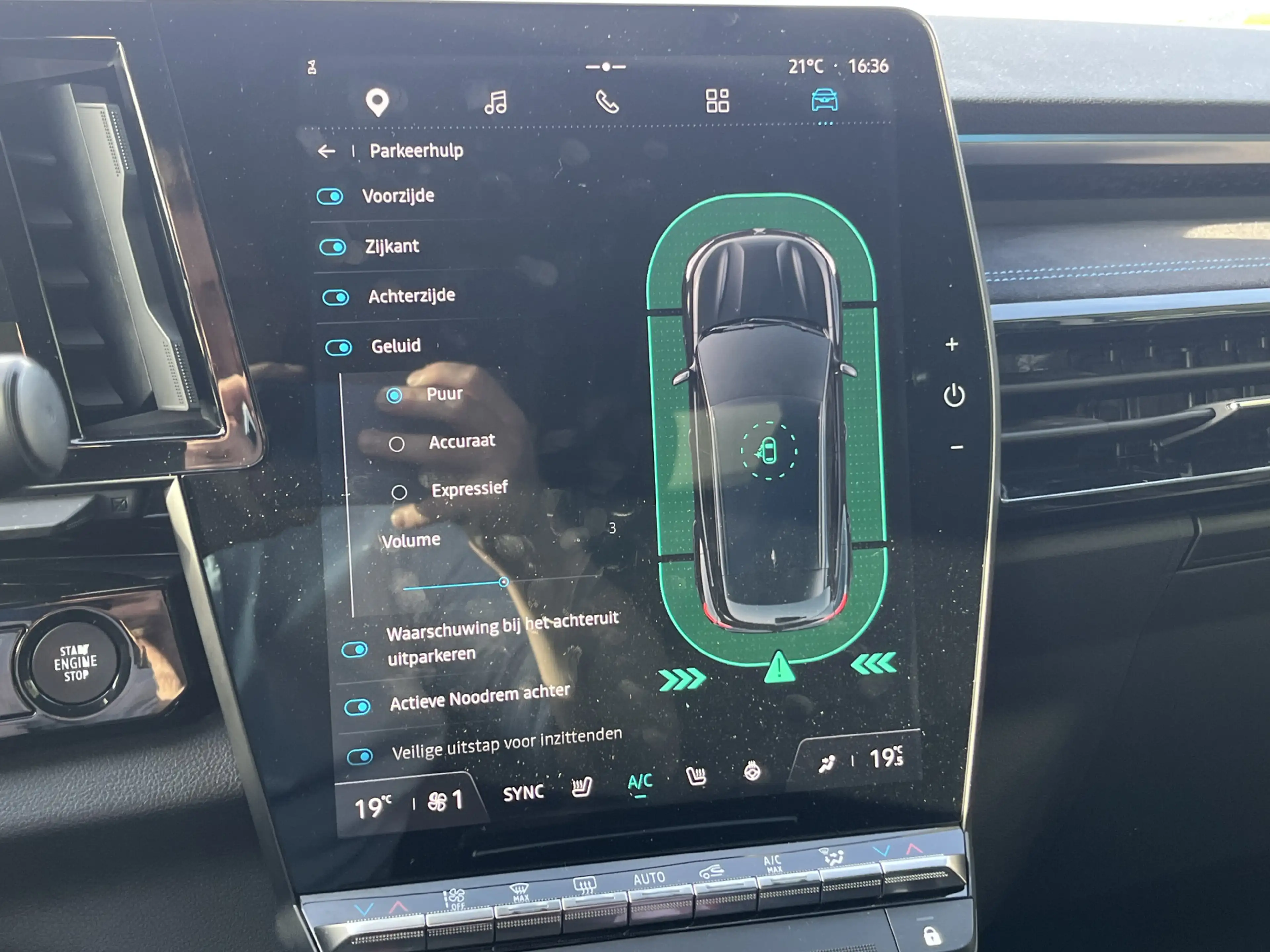 Renault Austral 1.2 E-Tech full hybrid 200PK iconic esprit Alpine — photo 23