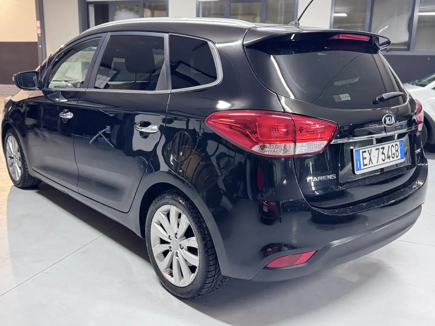Kia Carens 1.7 CRDI 115CV DIESEL - SOLO 98.000KM - 7 POSTI Fekete - 2