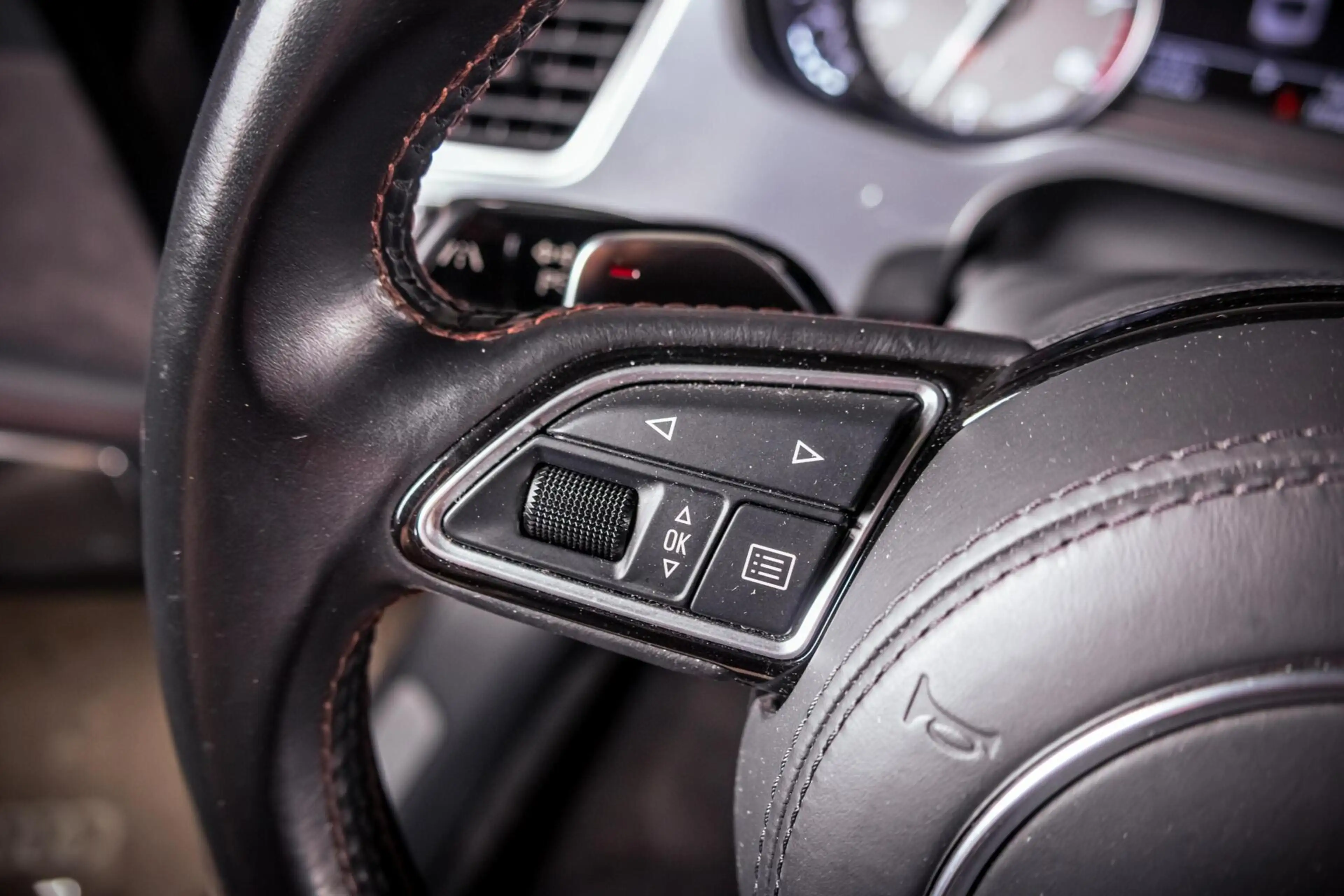Audi S8 4.0 TFSI S8 plus|Keramisch|B&O|Matrix|Softclose|Ni — photo 22