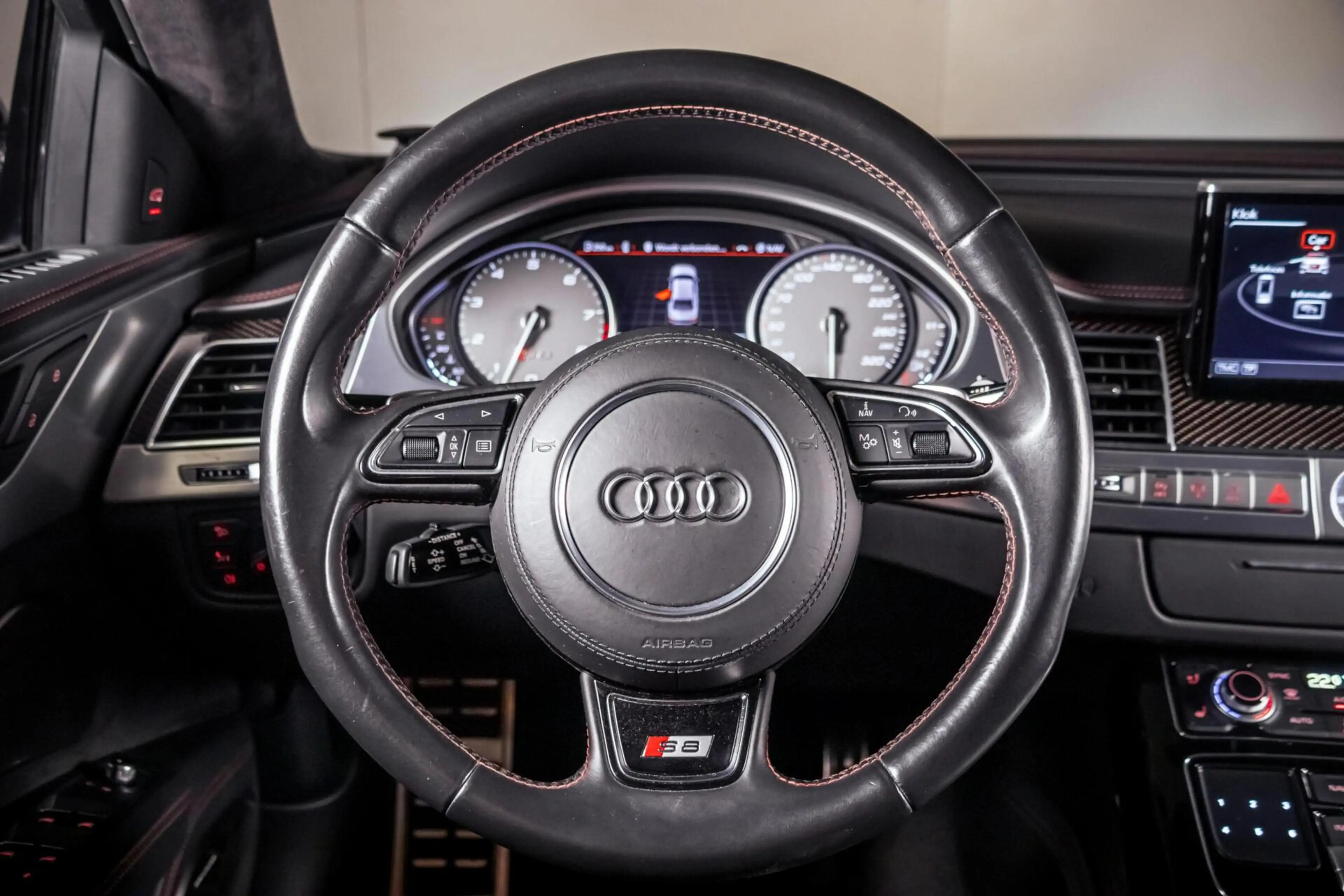 Audi S8 4.0 TFSI S8 plus|Keramisch|B&O|Matrix|Softclose|Ni — photo 20