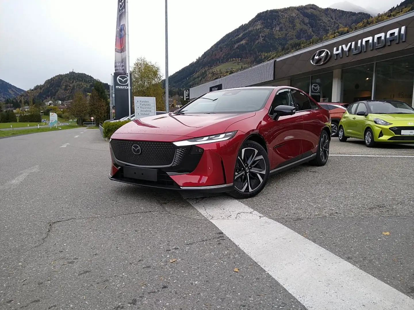 Mazda 6e STANDARD 69kWh 258PS TAKUMI Красный - 2