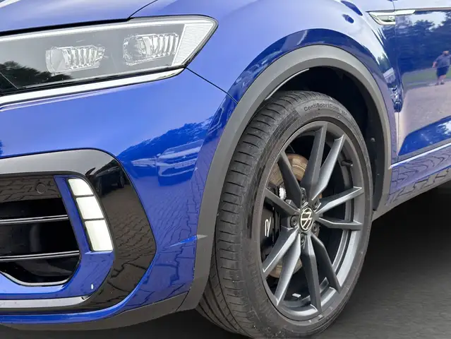 Volkswagen T-Roc view 13