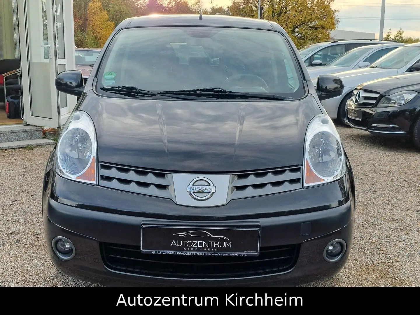 Nissan Note Acenta 1.6**4-Zylinder** Schwarz - 2