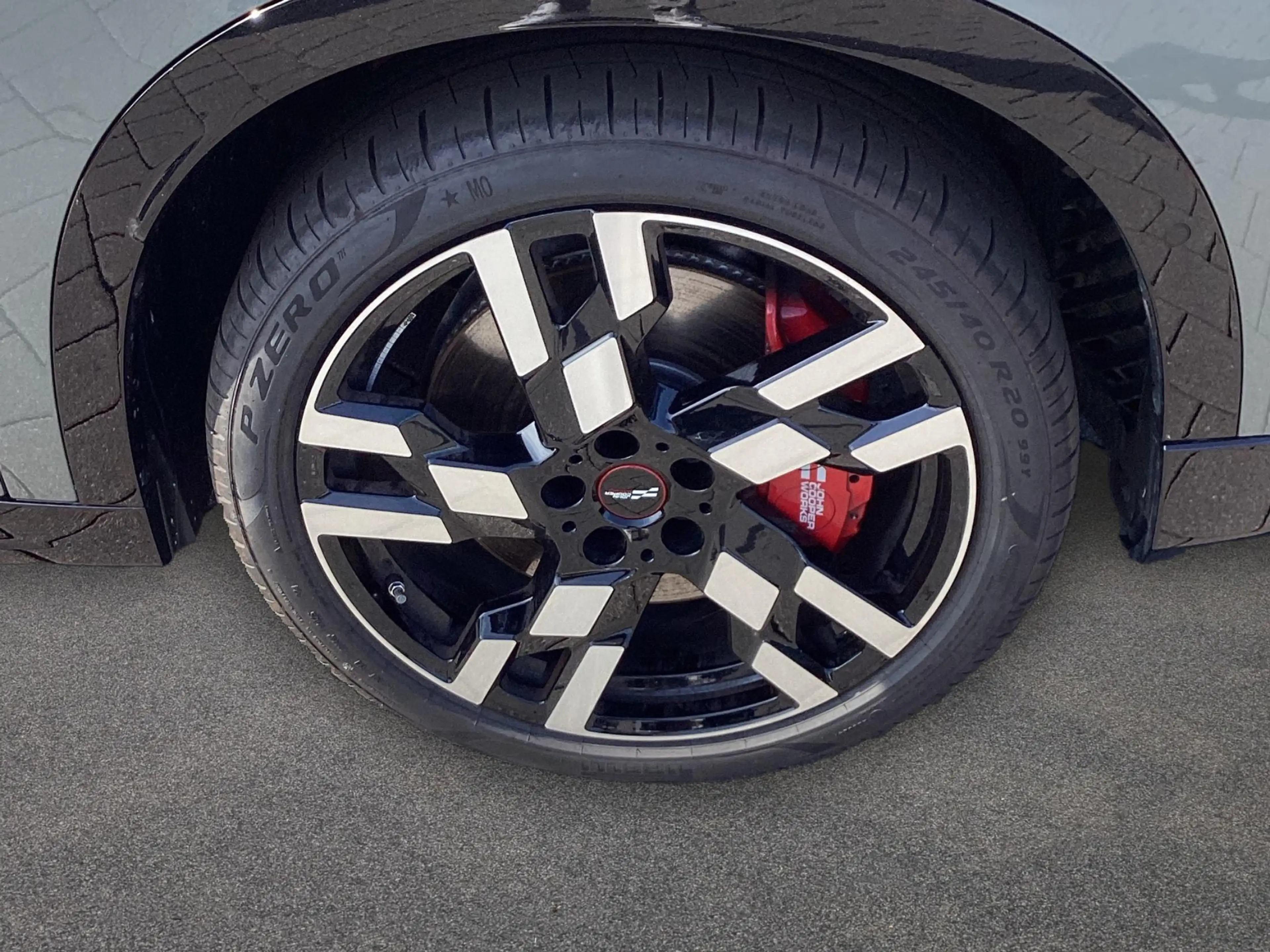 MINI JCW Countryman All4 John Cooper Works Trim — photo 11