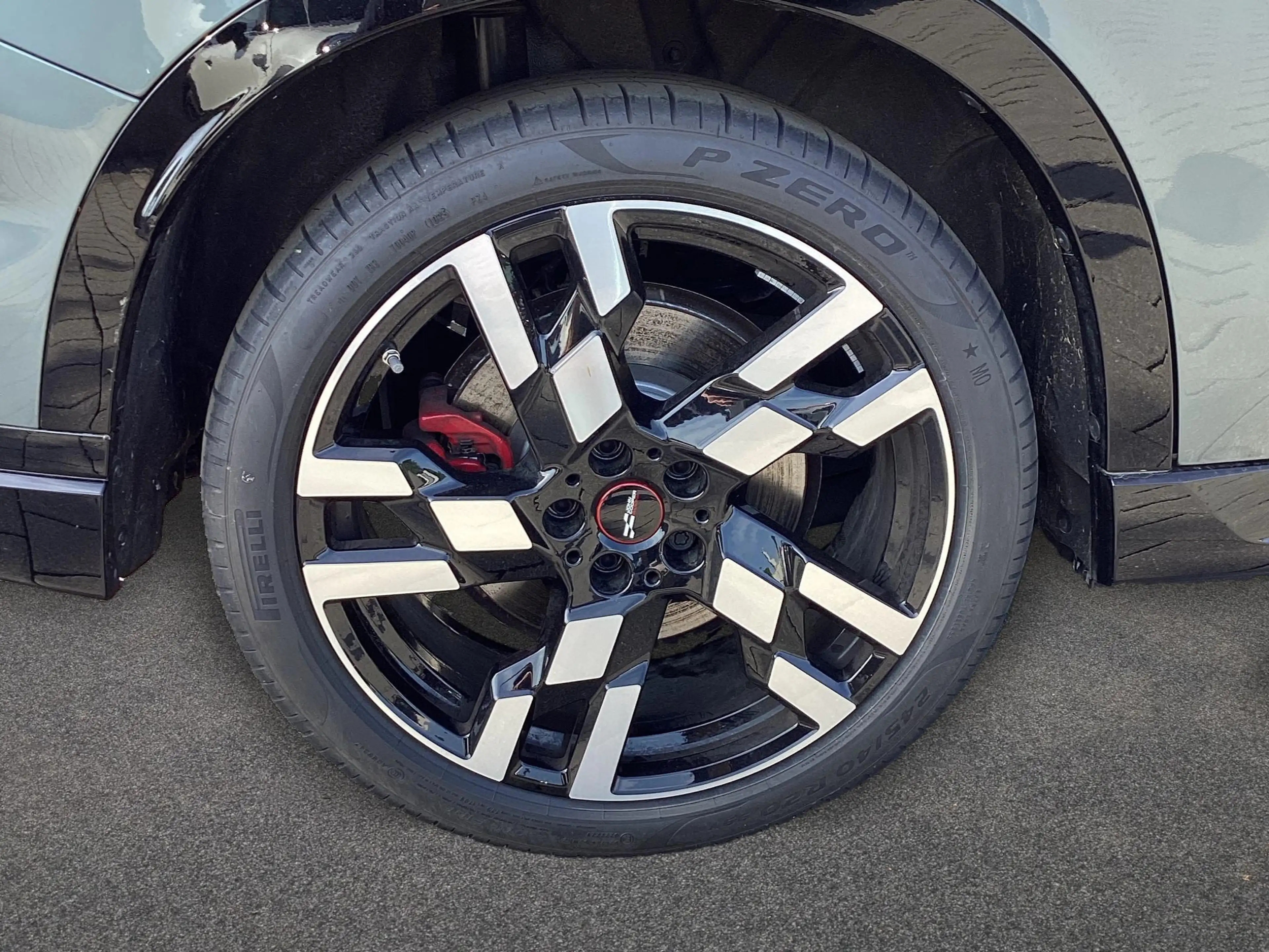 MINI JCW Countryman All4 John Cooper Works Trim — photo 9