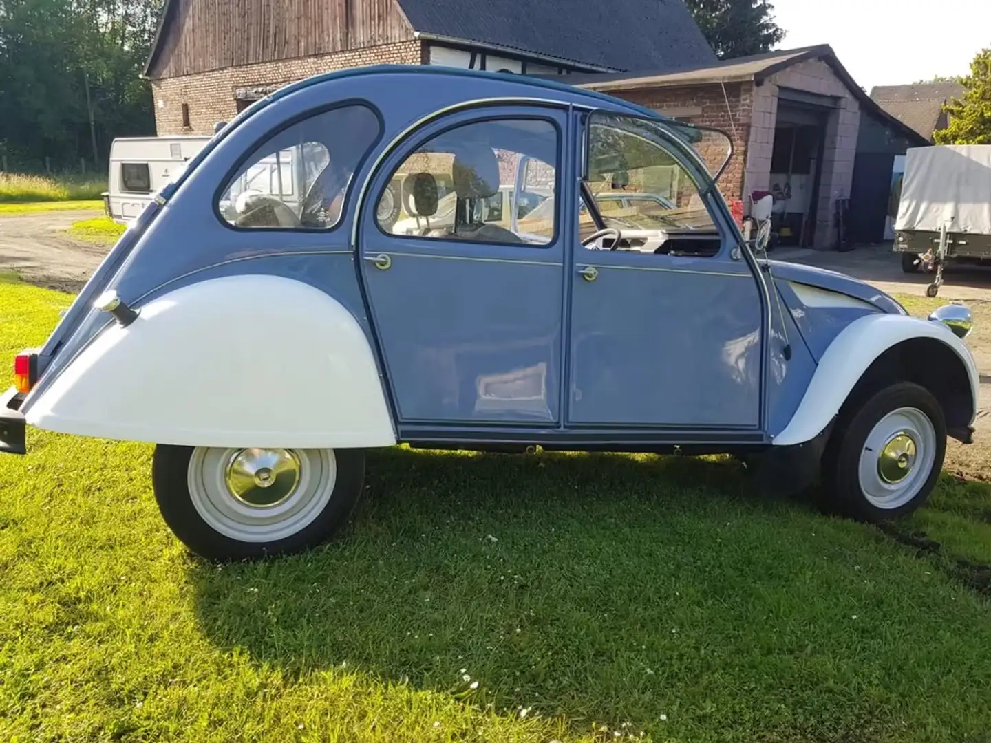 Citroen 2CV 6 Bleu - 2