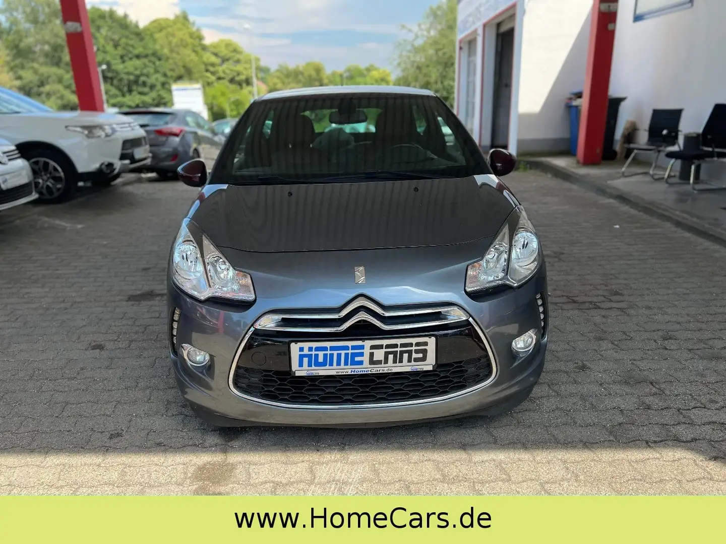 Citroen DS3 SportChic - Benzin - TÜV 2027 Gris - 2