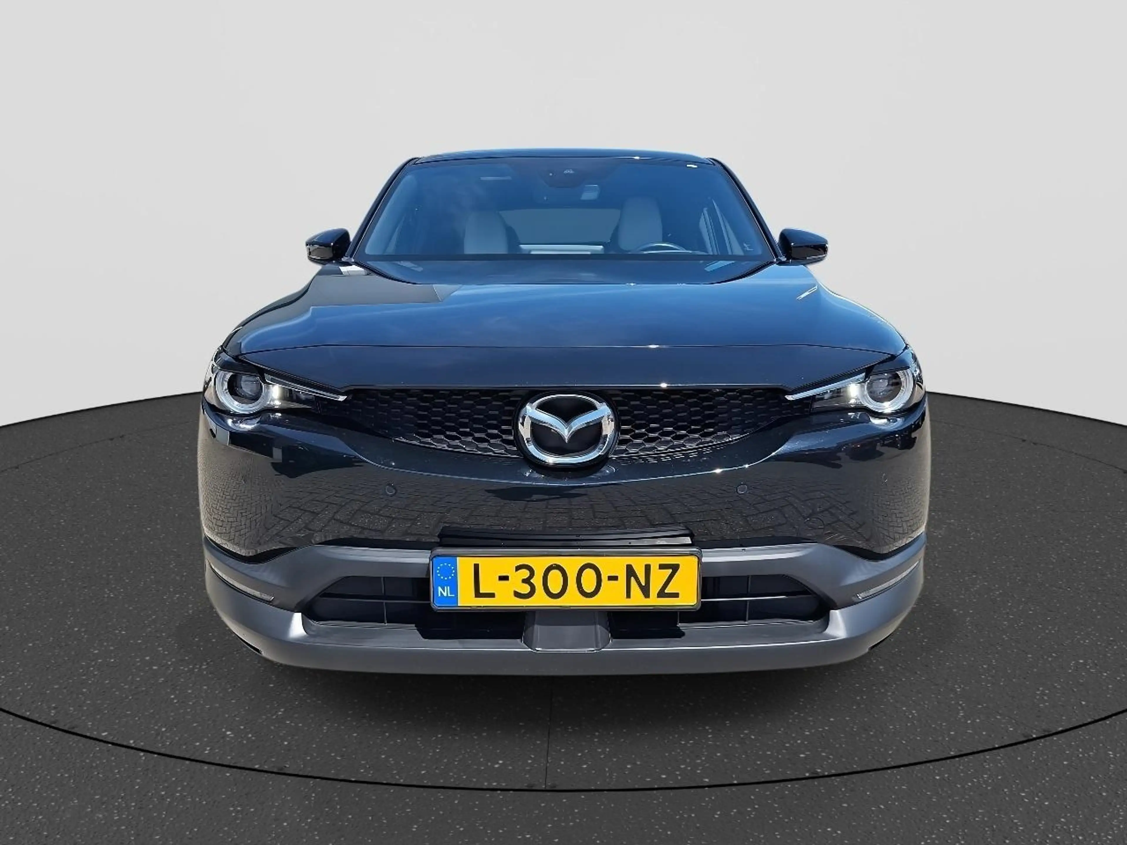 Mazda MX-30 e-SkyActiv 145 Comfort 36 kWh | NL-Auto | SOH 94% — photo 2