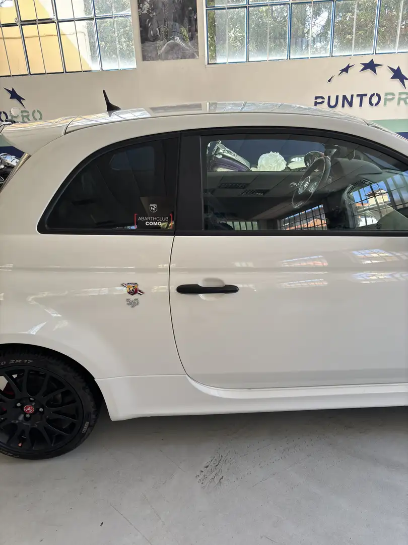 Abarth 595 1.4 16v t. t-jet Yamaha Factory Racing 160cv - 2