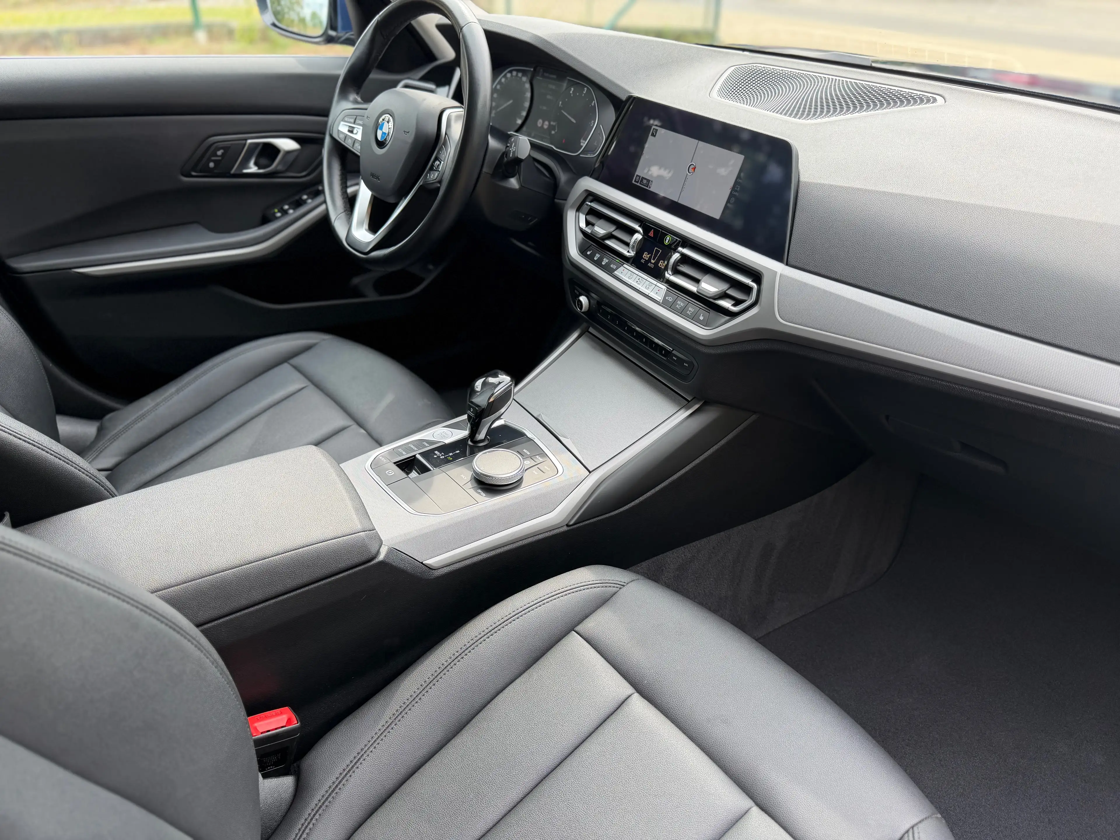 BMW 316 Touring 316 dA Cuir/Gps/CarPlay — photo 9