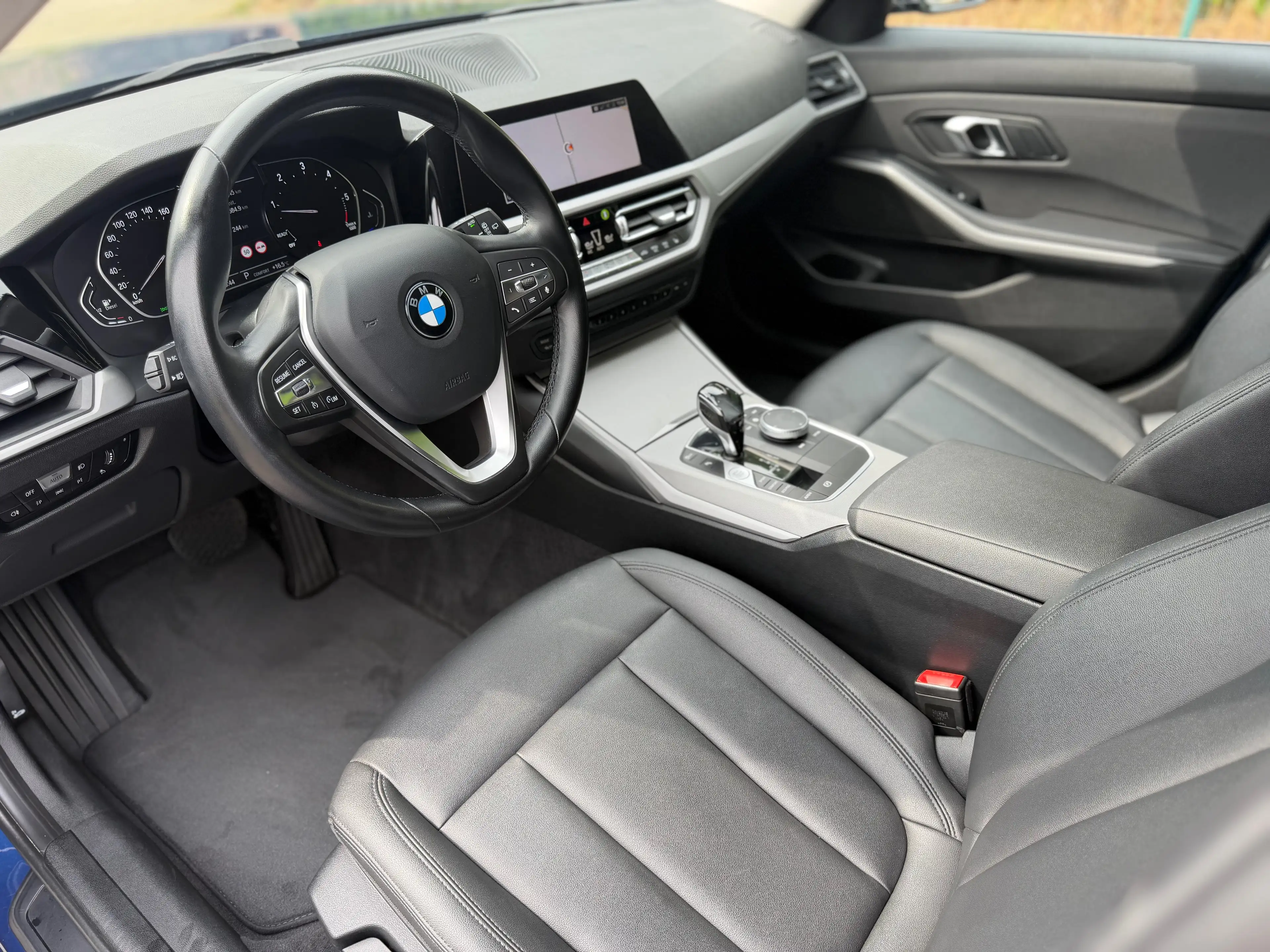 BMW 316 Touring 316 dA Cuir/Gps/CarPlay — photo 12