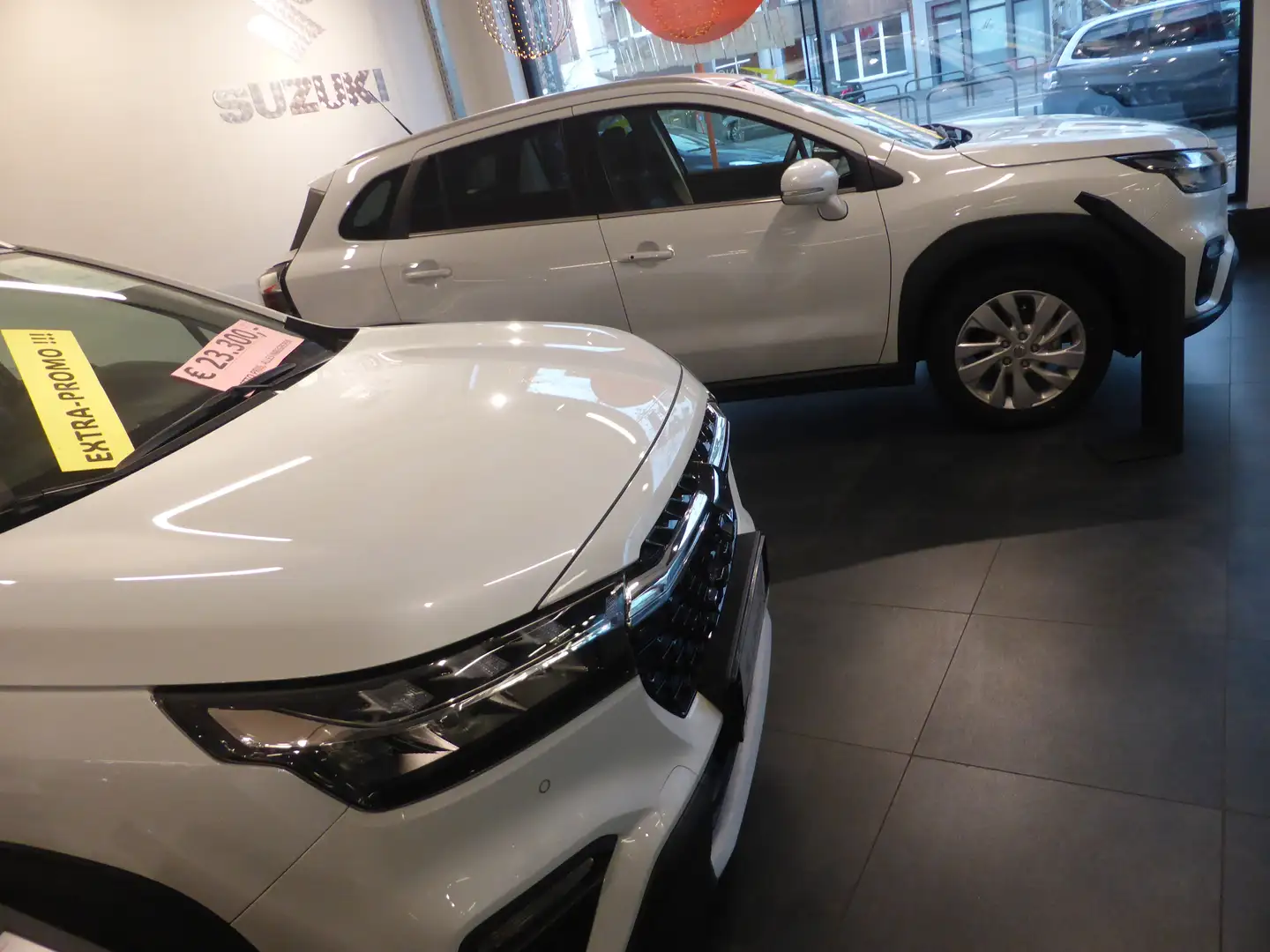 Suzuki S-Cross S-Cross 1.4 Boosterjet GL+ MILD HYBRIDE - MANUEEL Wit - 2