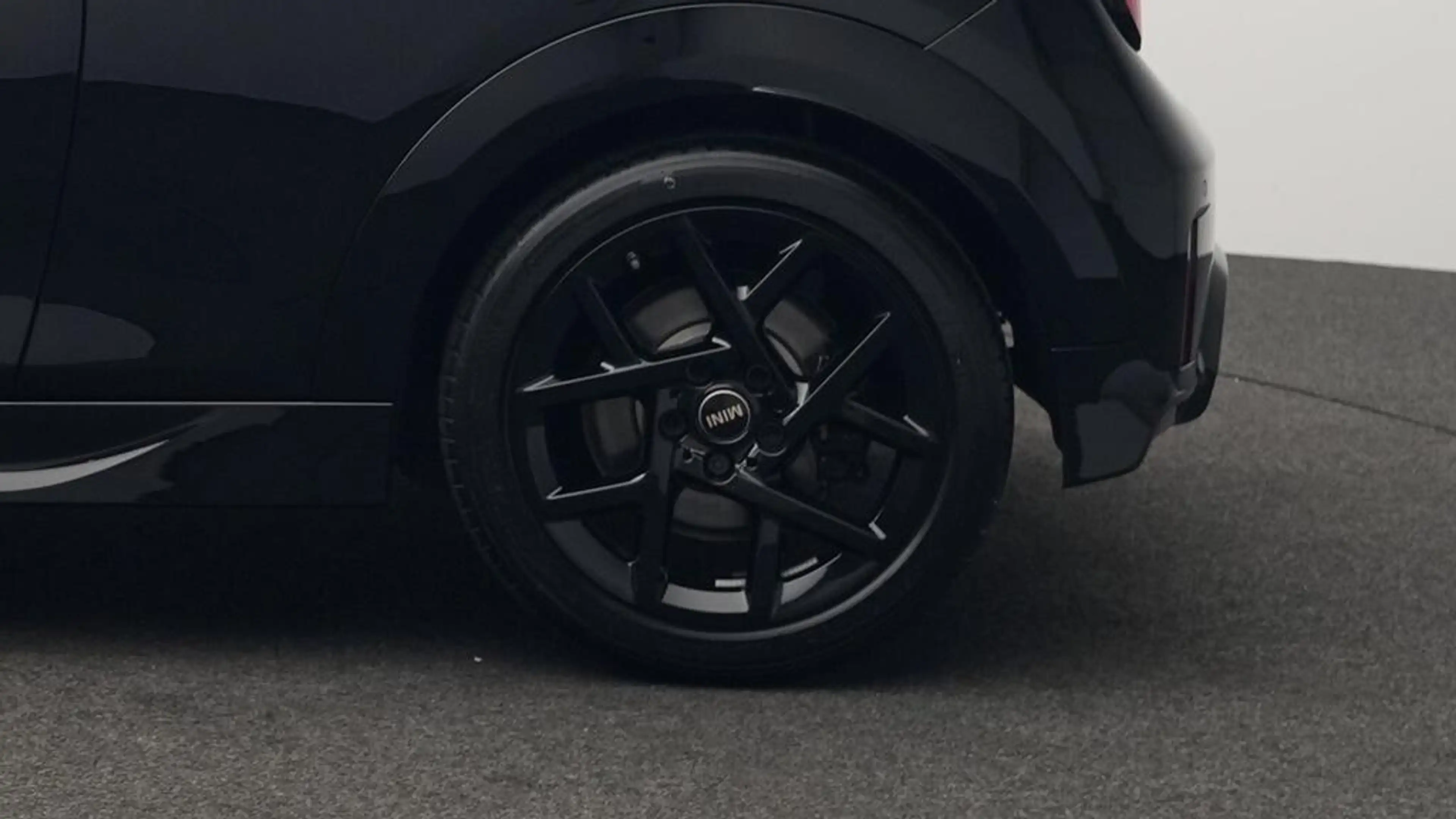 MINI Cooper S John Cooper Works Trim — photo 12