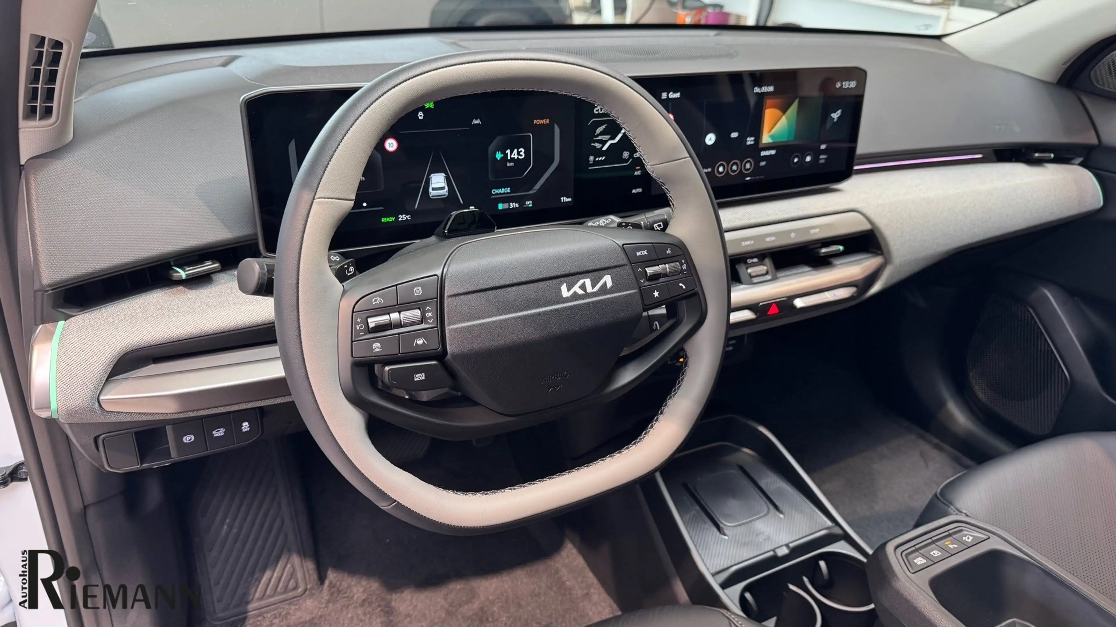 Kia EV4 81,4-kWh Earth + DriveWise-ADAS-Paket — photo 7