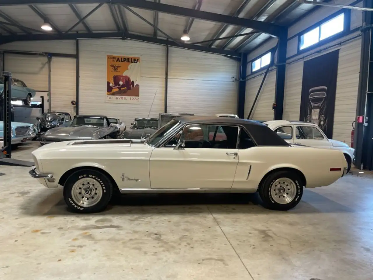 Ford Mustang COUPE V8 302 ci TOIT VINYL CODE, foto 6