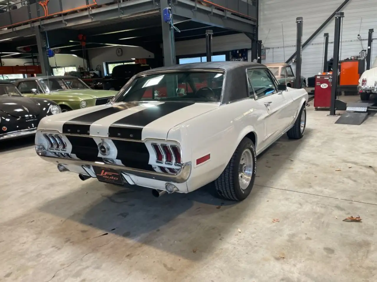 Ford Mustang COUPE V8 302 ci TOIT VINYL CODE, foto 11