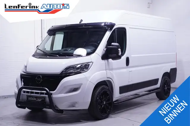 Opel Movano 2.2D 140 pk L2H2 White&Black Edition Navi 18" LMV,