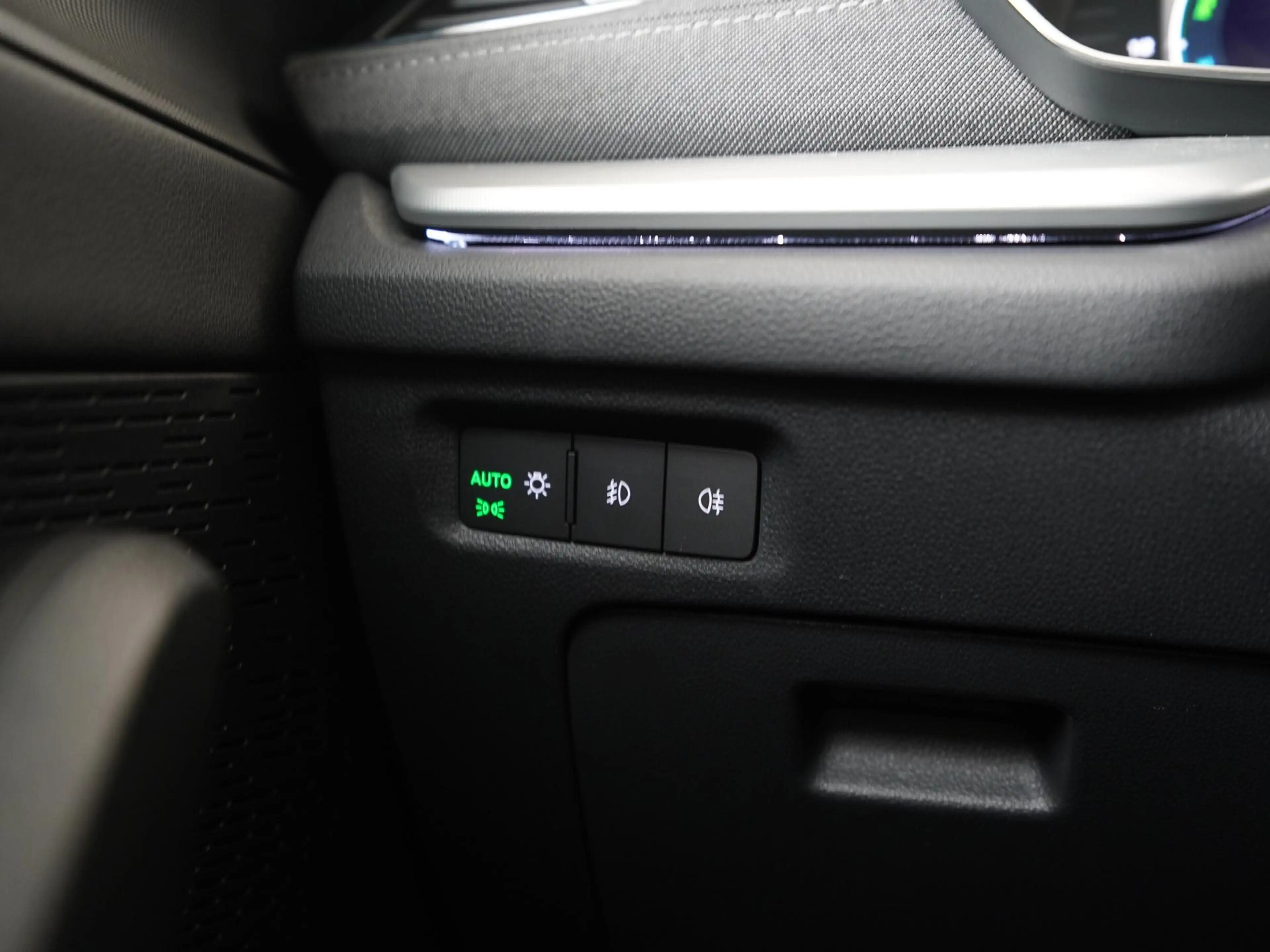 Skoda Octavia Combi 1.4 TSI iV PHEV Style | Panoramadak | Head U — photo 46