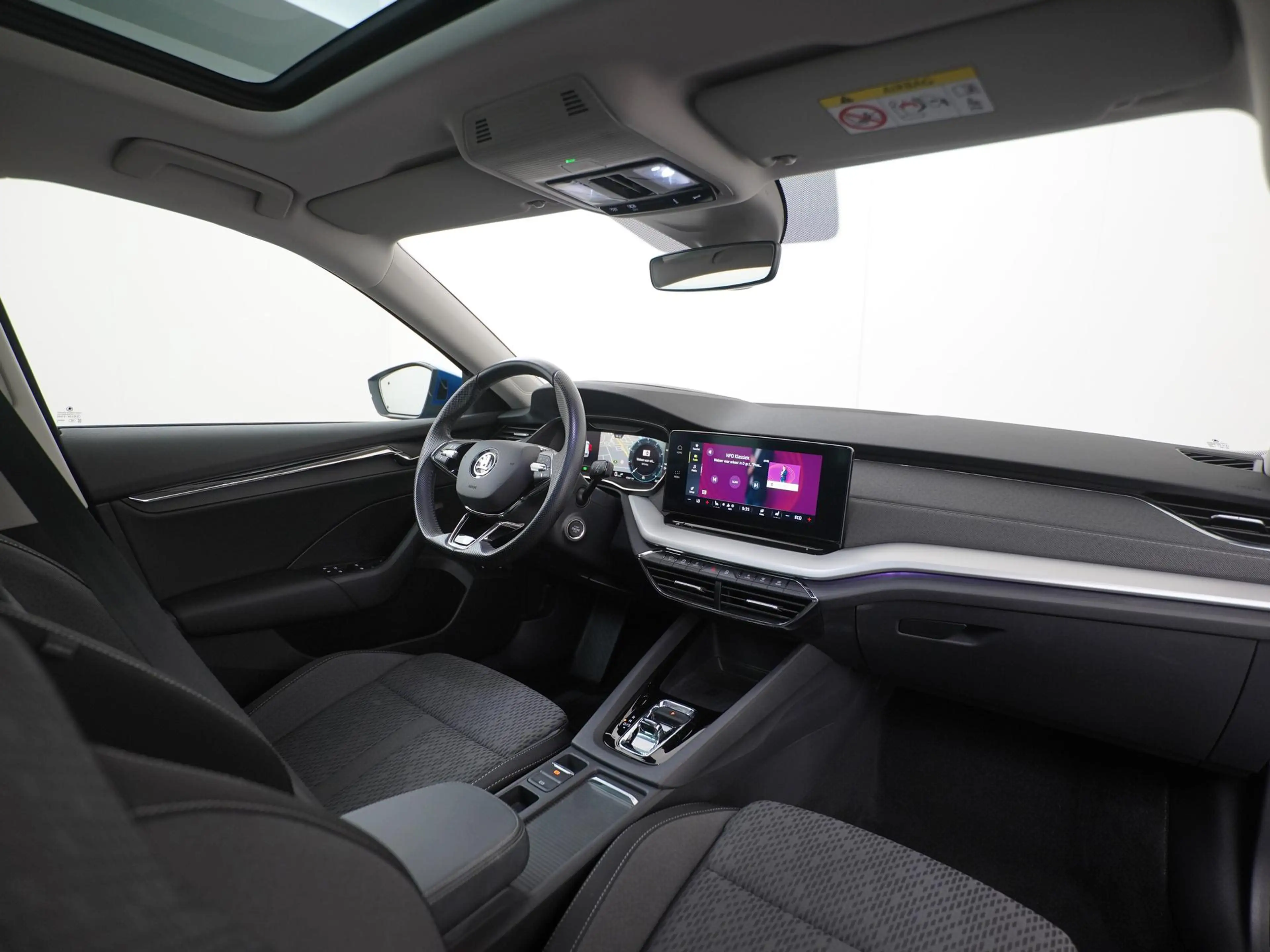 Skoda Octavia Combi 1.4 TSI iV PHEV Style | Panoramadak | Head U — photo 2