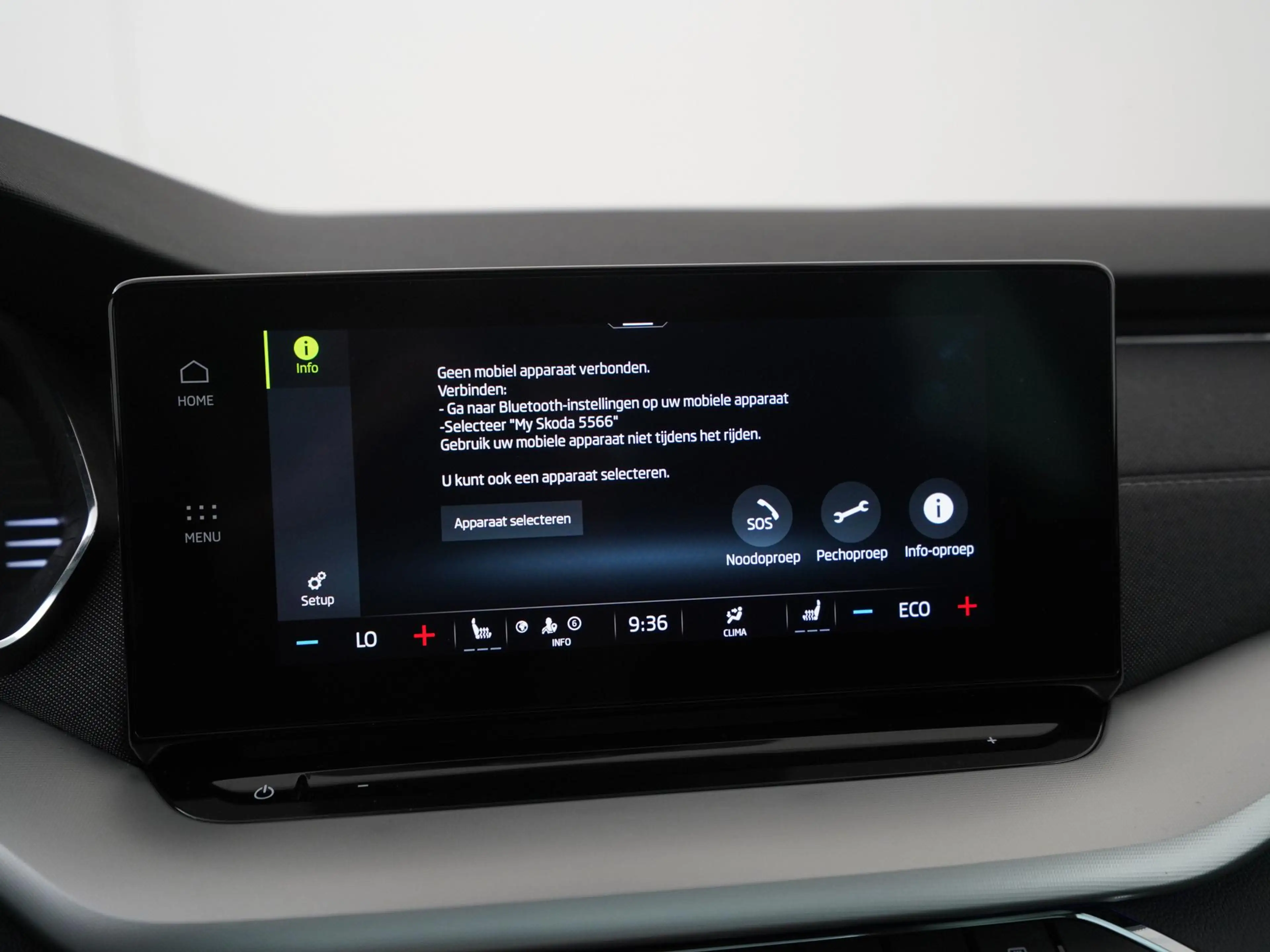 Skoda Octavia Combi 1.4 TSI iV PHEV Style | Panoramadak | Head U — photo 17