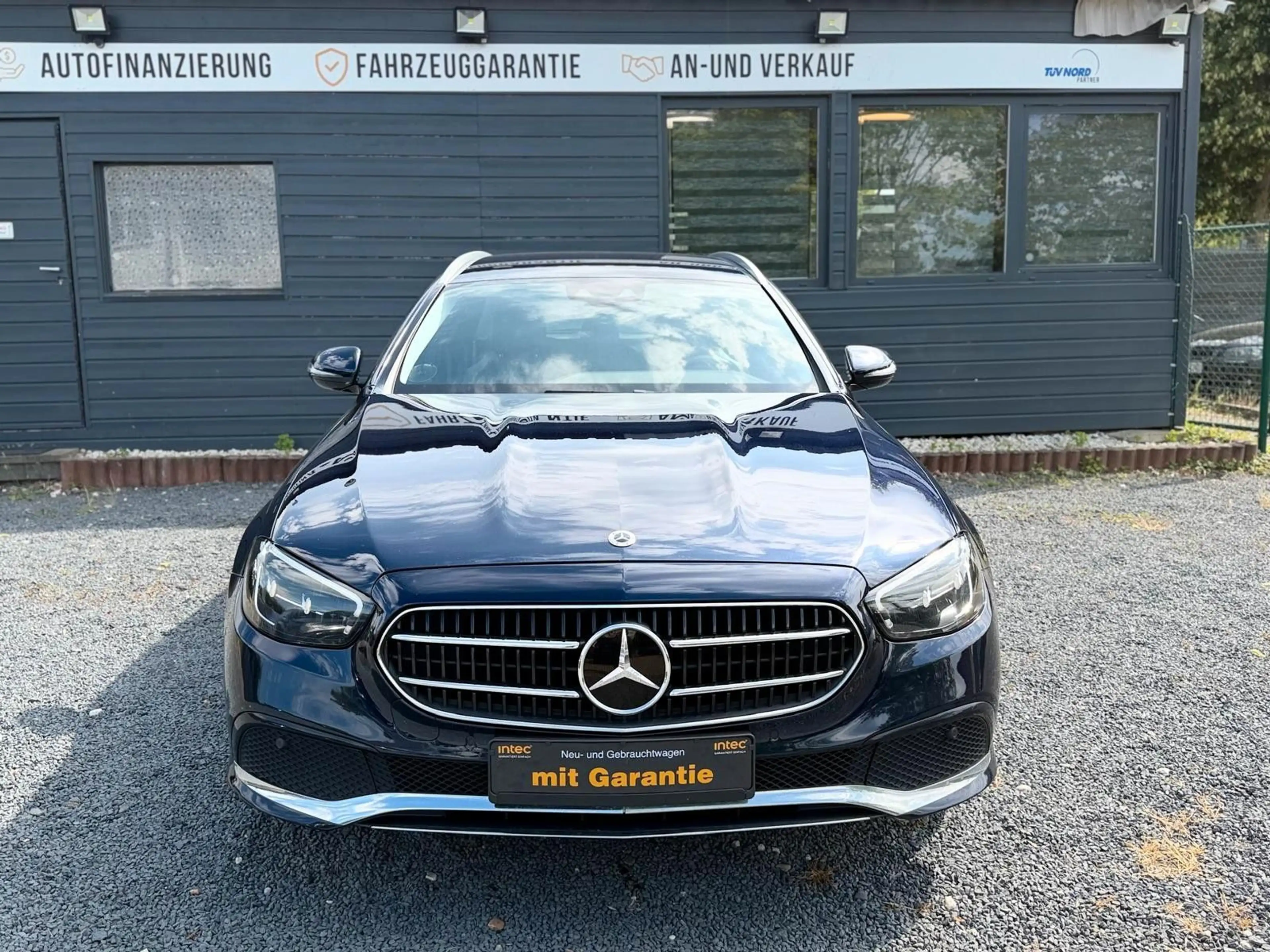 Mercedes-Benz E 400 Burmester, Wide, Ambiente, Memory,T-Winkel — photo 3