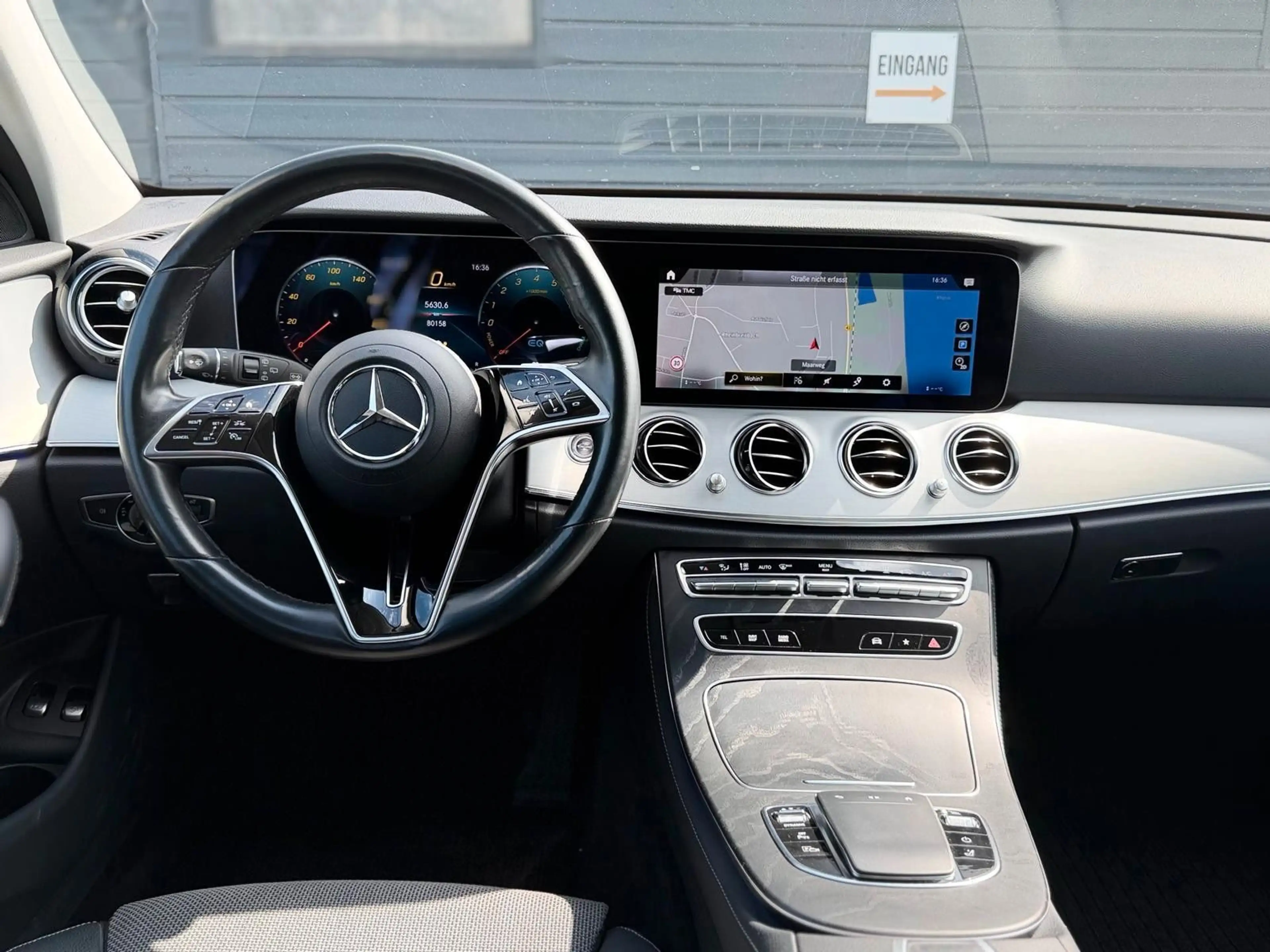 Mercedes-Benz E 400 Burmester, Wide, Ambiente, Memory,T-Winkel — photo 11