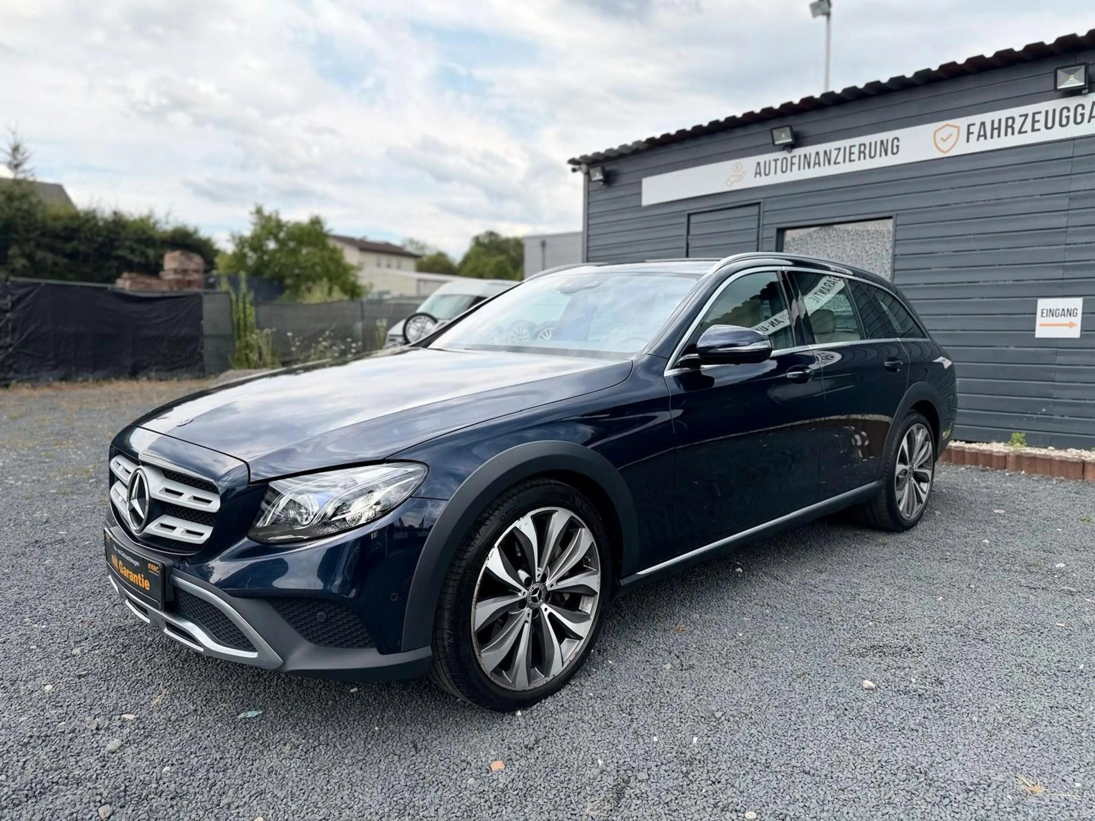 Mercedes-Benz E 400 Burmester, Wide, Ambiente, Memory,T-Winkel — photo 4