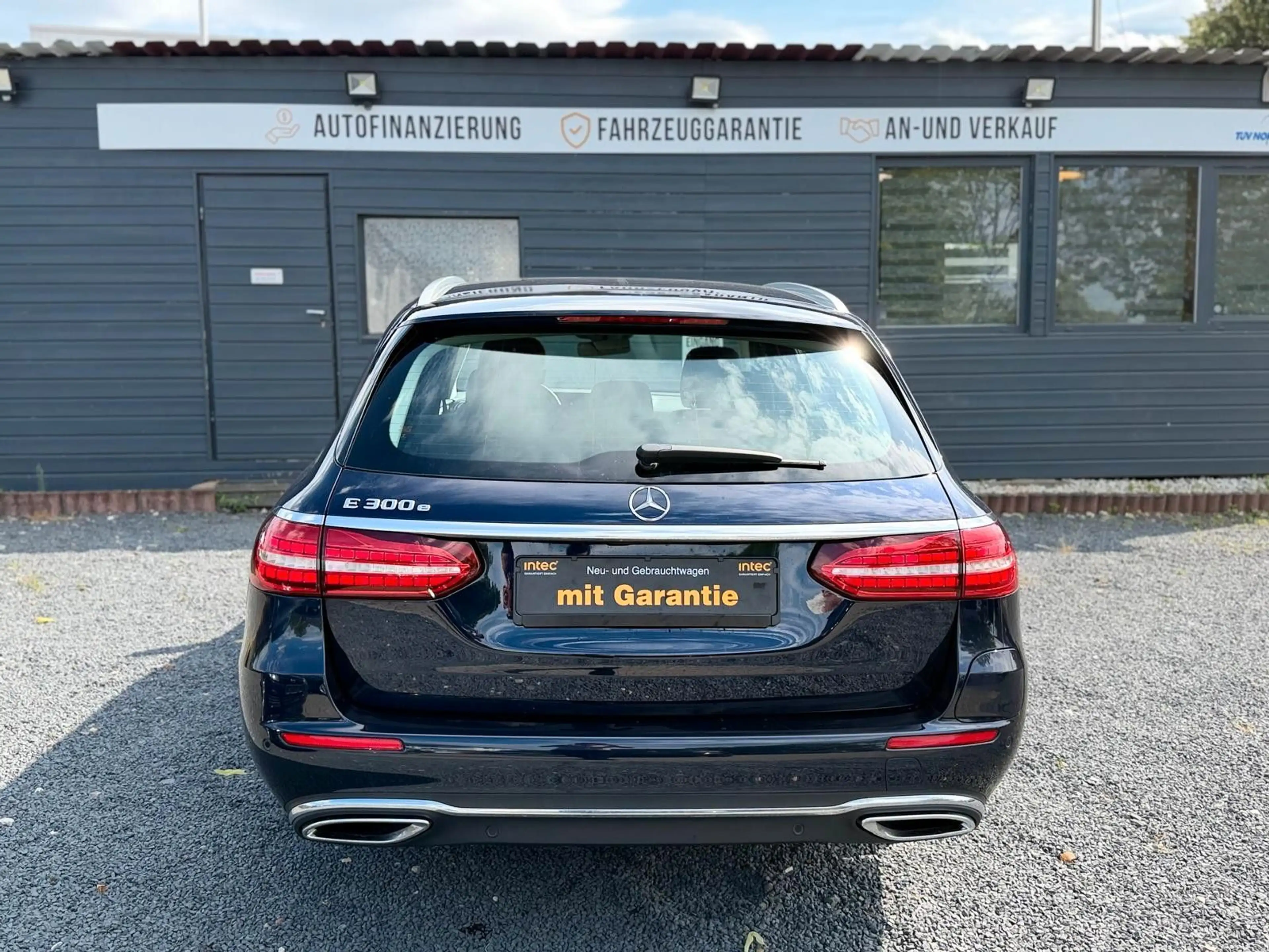 Mercedes-Benz E 400 Burmester, Wide, Ambiente, Memory,T-Winkel — photo 9