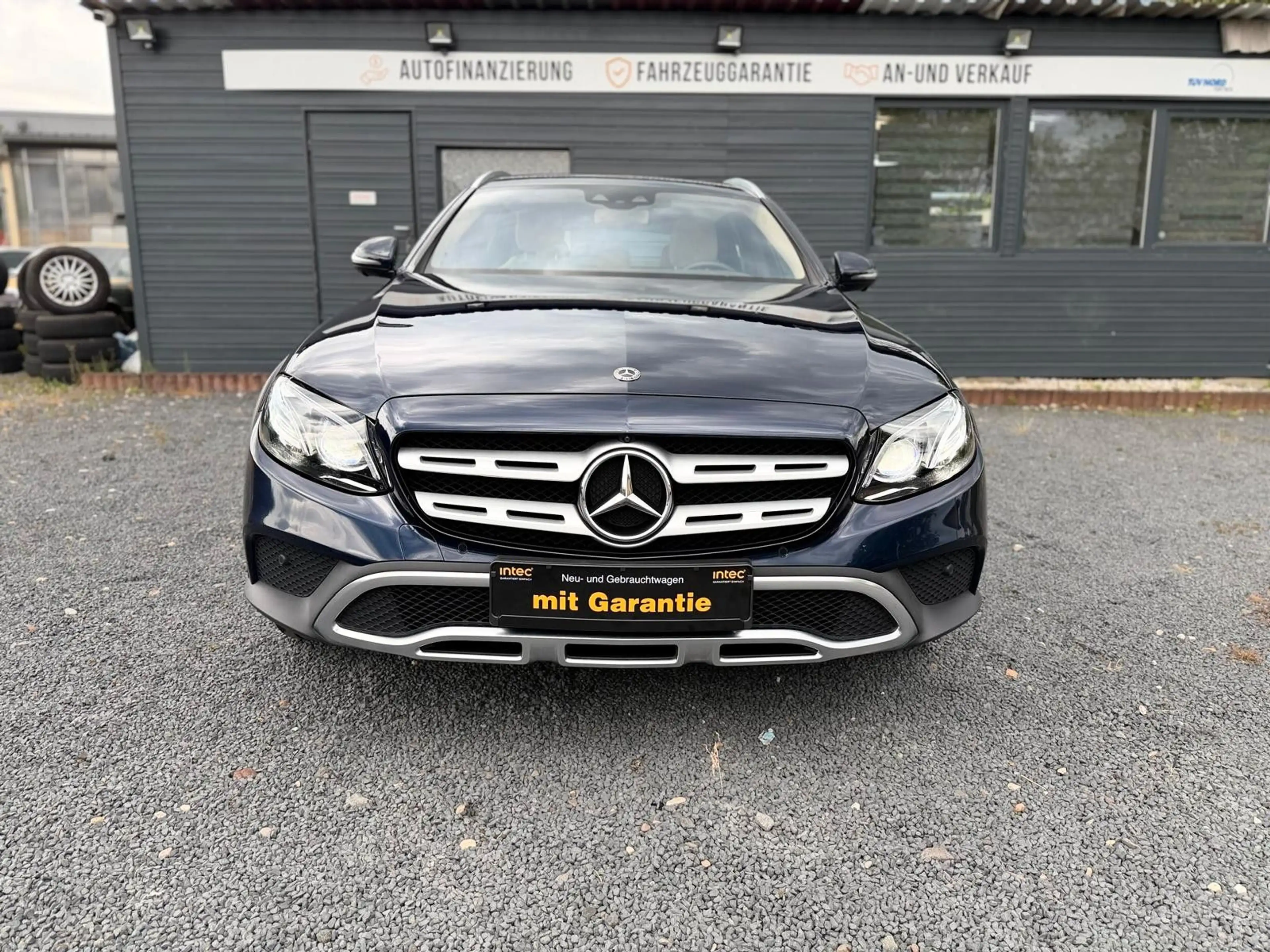 Mercedes-Benz E 400 Burmester, Wide, Ambiente, Memory,T-Winkel — photo 3
