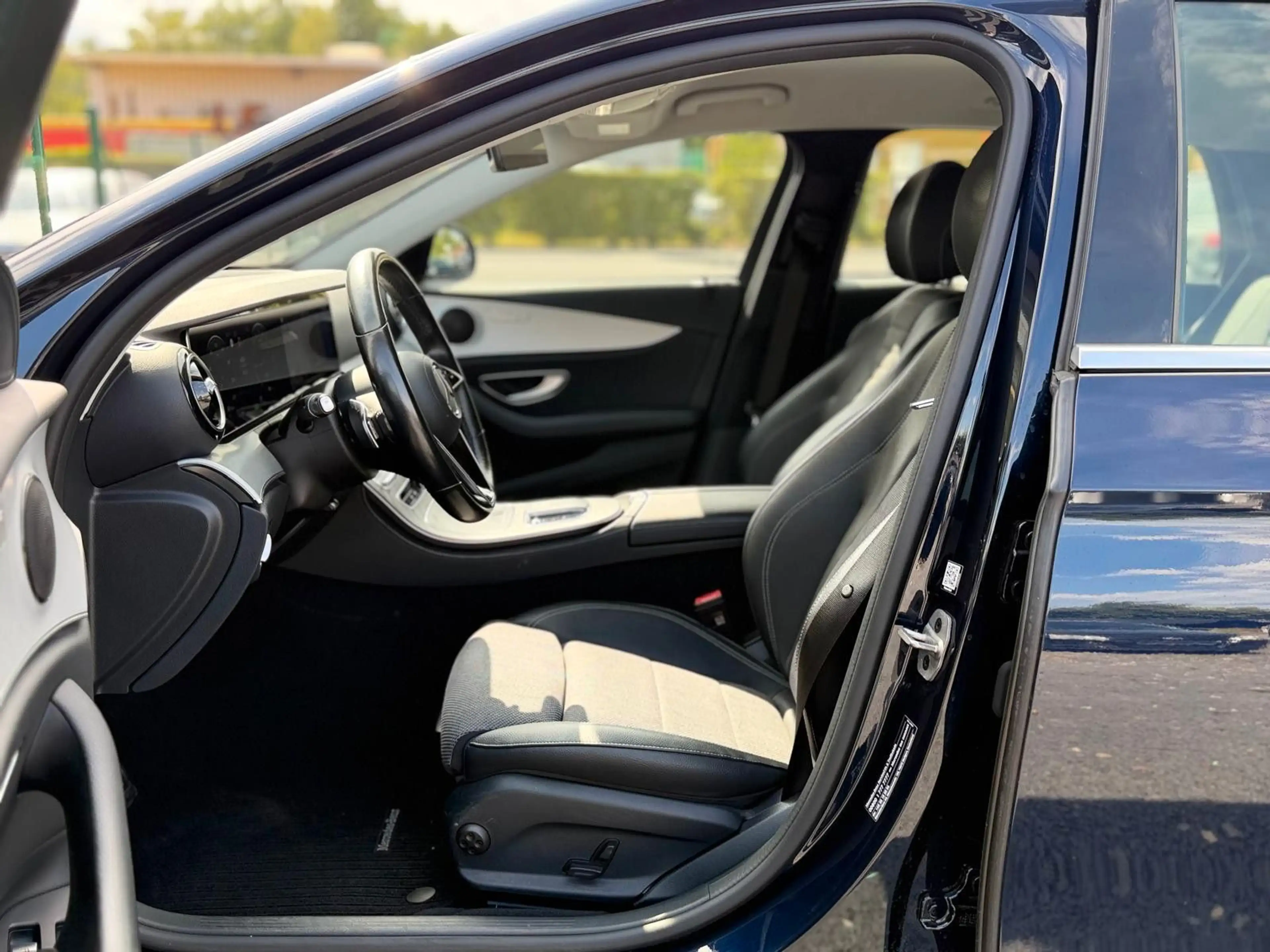 Mercedes-Benz E 400 Burmester, Wide, Ambiente, Memory,T-Winkel — photo 15