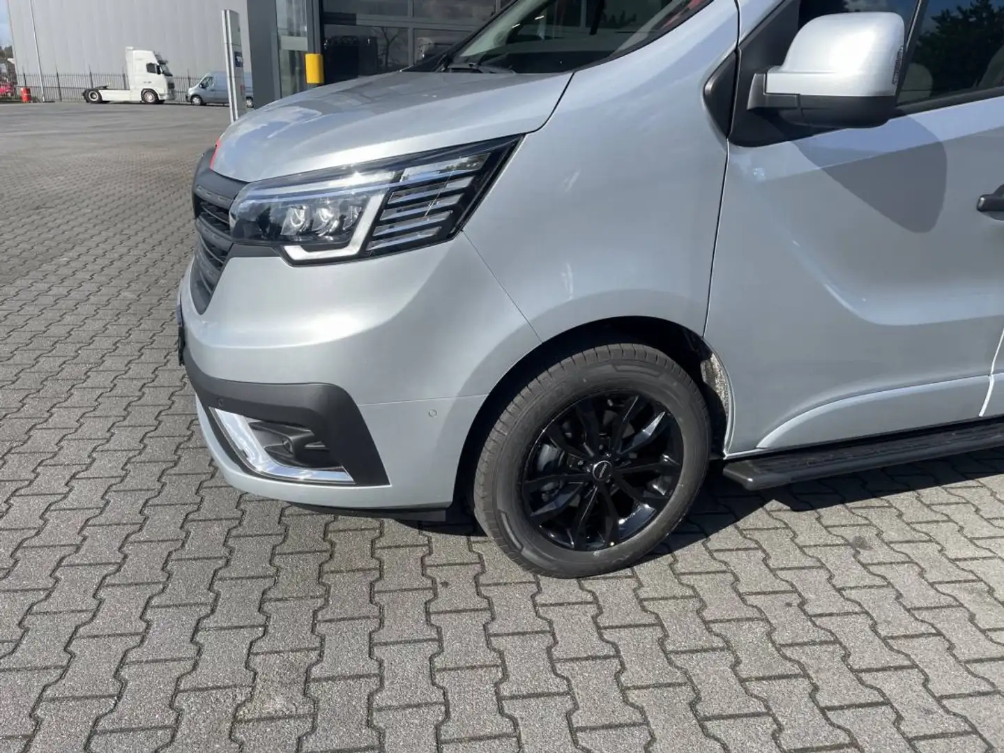 Renault Trafic Exclusive DUBBELE CABINE automaat Zilver - 2
