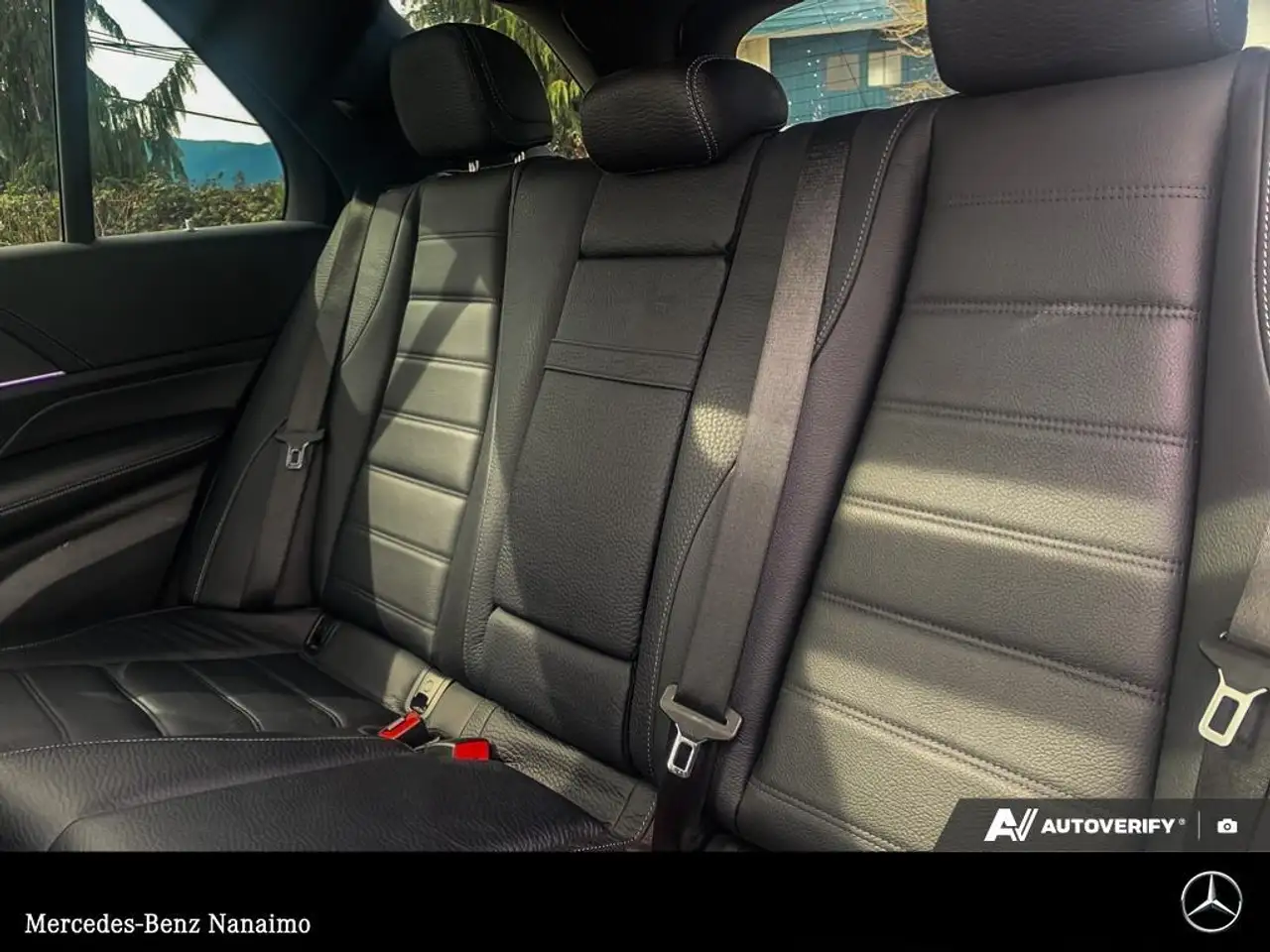 Mercedes-Benz GLE снимка Mercedes-Benz GLE