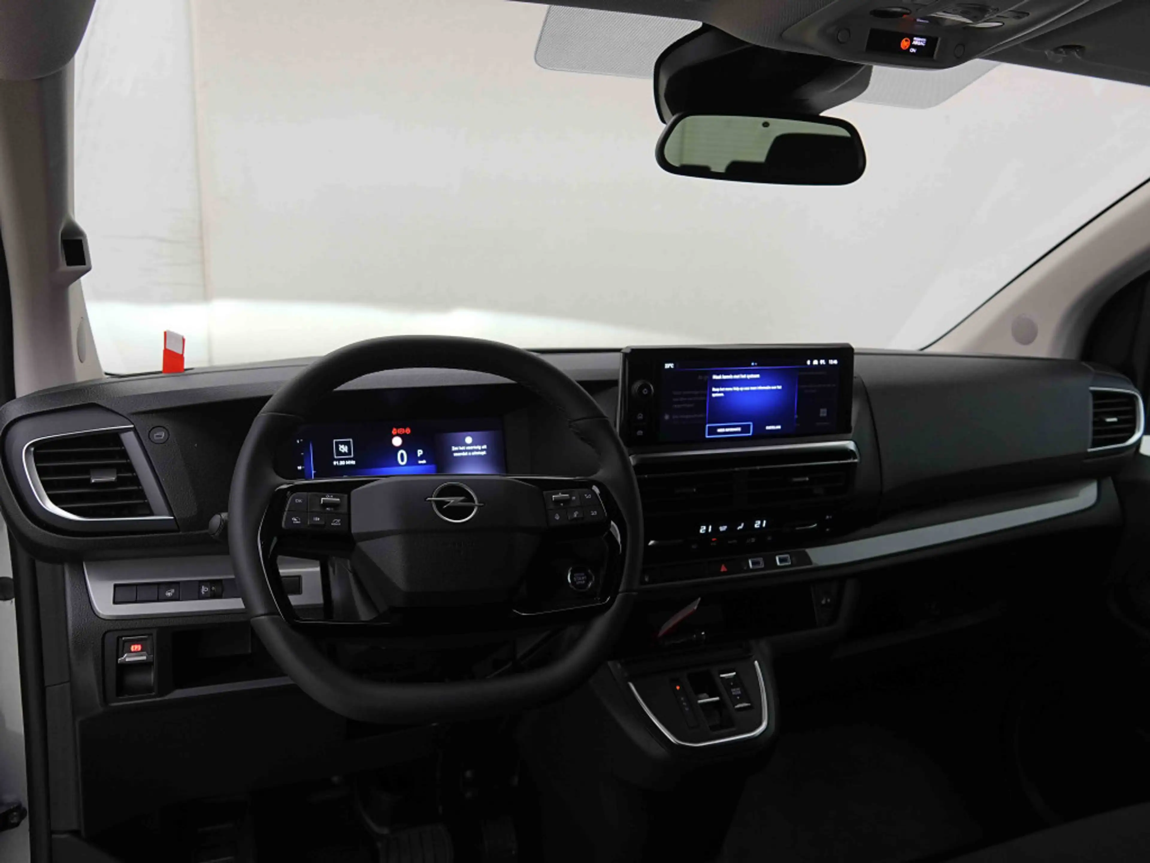 Opel Zafira 2.2D 180 AT8 XL Edition 9PL | GPS | Aut Climate | Drive Assist | Heated Seats — photo 8