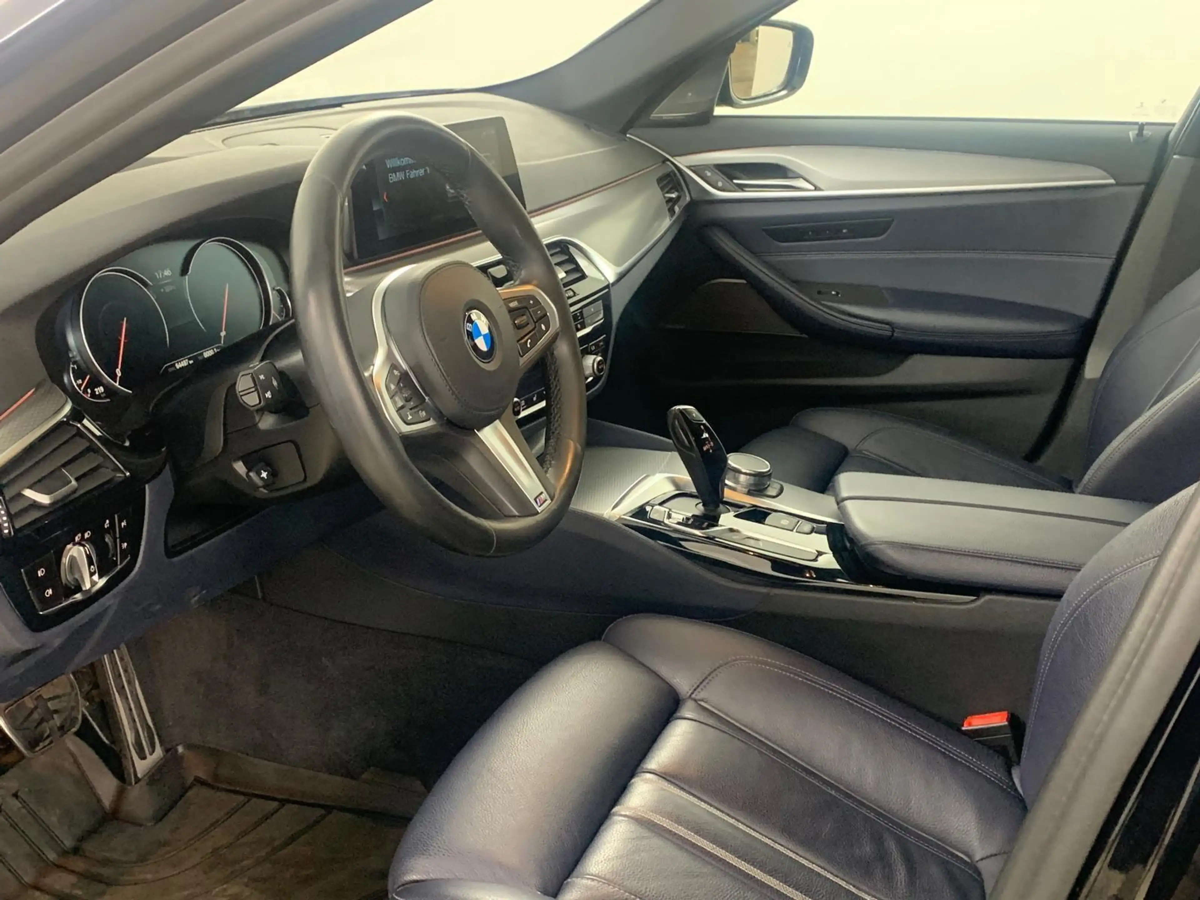 BMW 540 d xDrive M Sport Memory ACC 360K Leder — photo 7