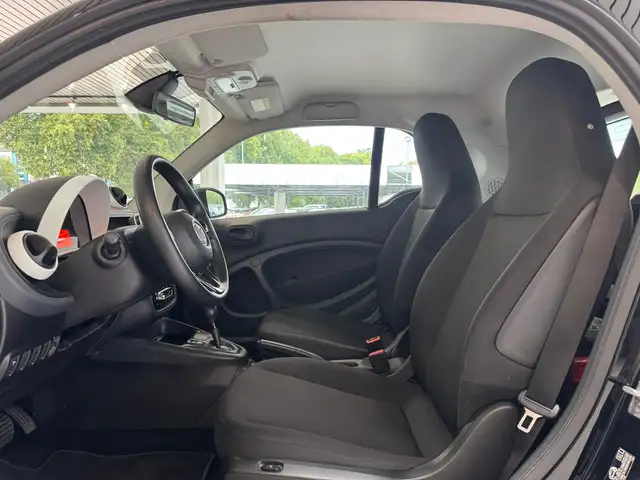 Smart Fortwo view 9