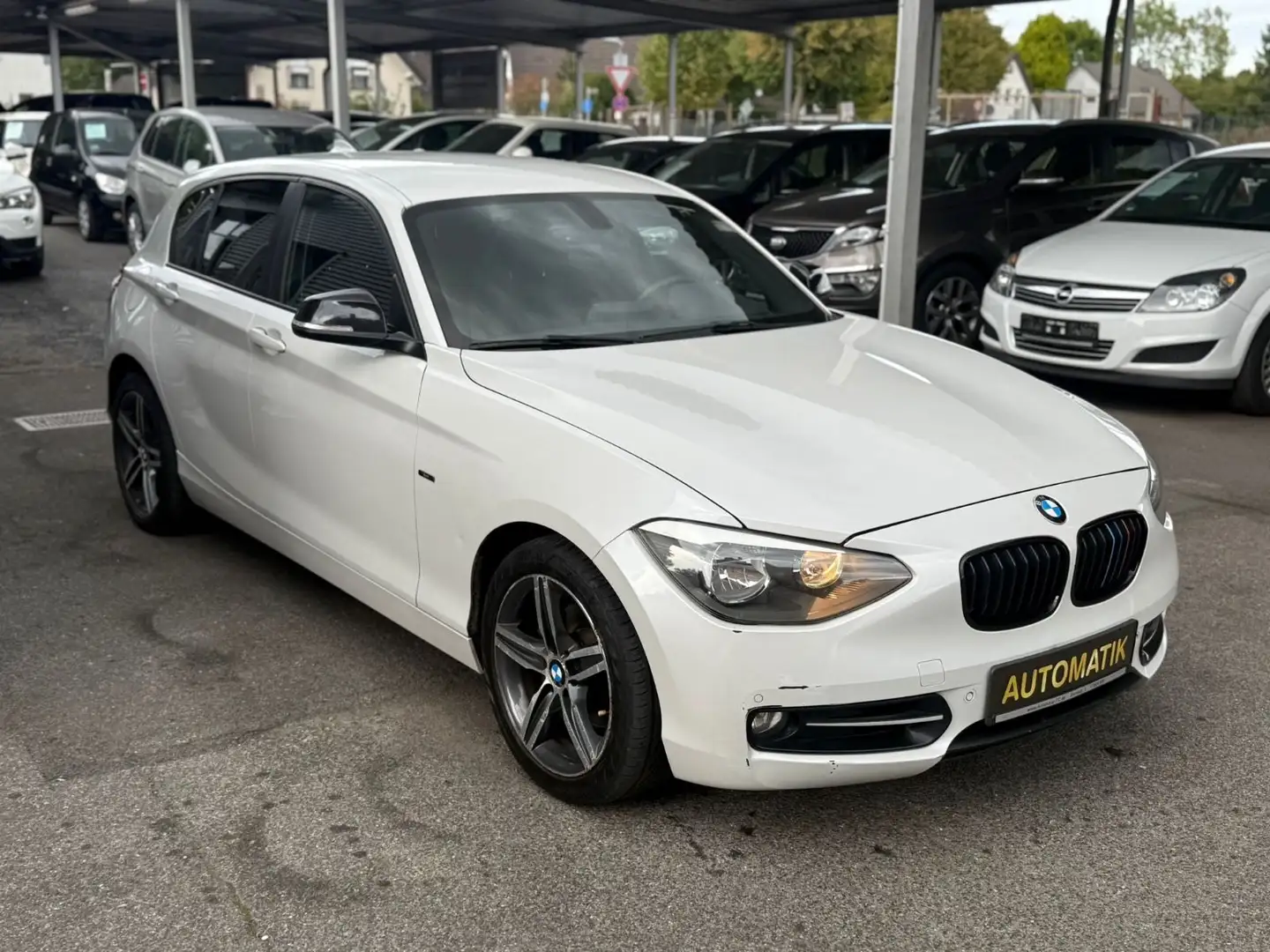 BMW 120 1 Lim. 5-trg. 120 d AUTOMATIK+LEDER+PDC Weiß - 2
