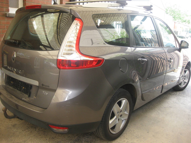 Renault Megane Scenic 1.2 TCe Clim Ct ok Feuille rose Prêt à immatriculer — photo 3