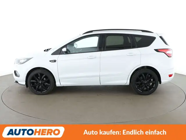 Ford Kuga view 3