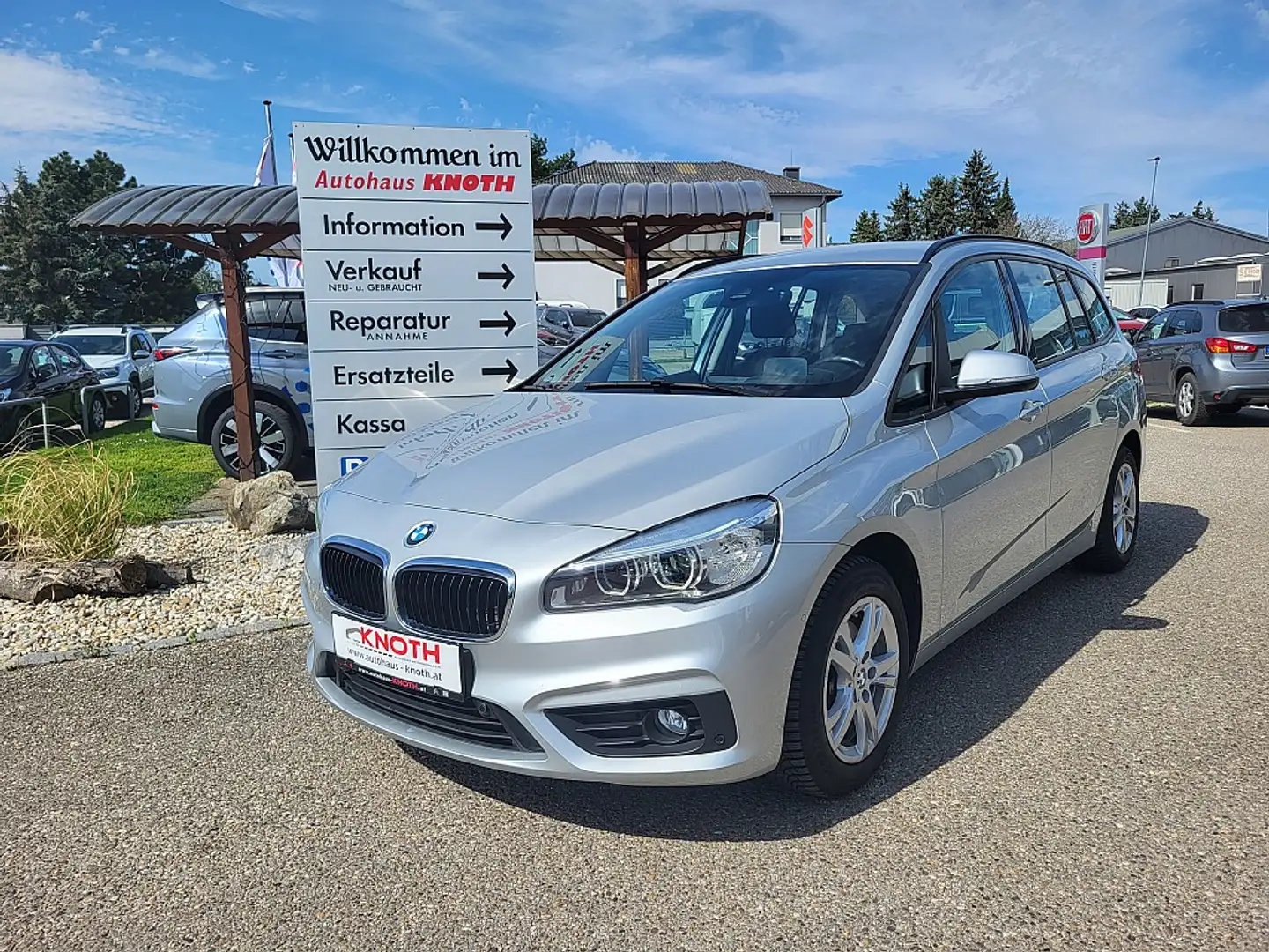 BMW 214 d Gran Tourer Advantage Silber - 1
