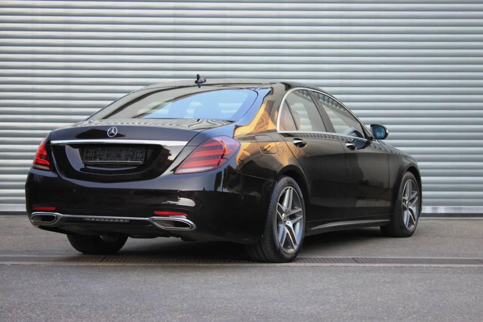 Mercedes-Benz S 560 4M AMG-LINE|MULTI-BEAM|360°|SOFT|DISTRONIC Schwarz - 2
