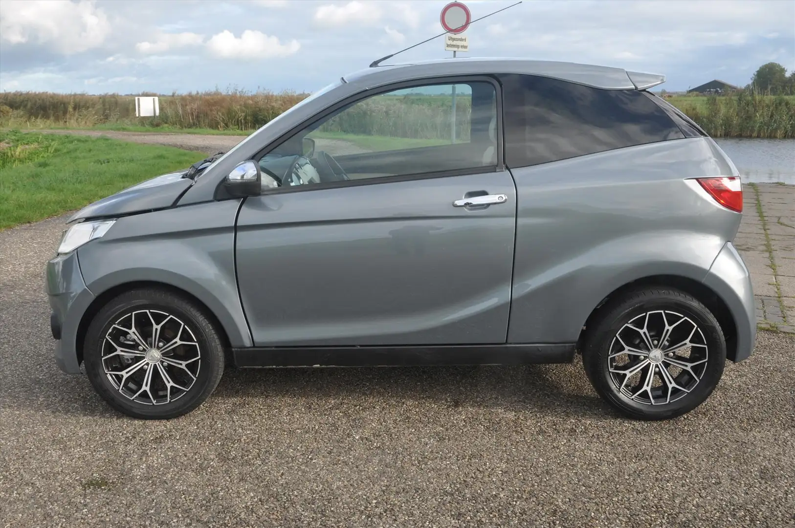 Aixam Coupe S9 D Automaat Grijs - 2