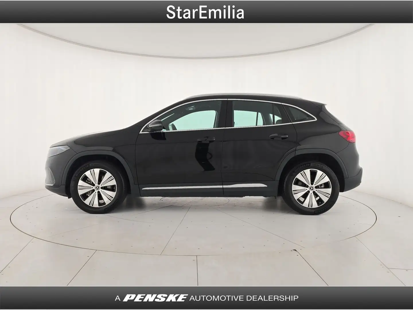 Mercedes-Benz EQA 250 250+ Progressive Noir - 2